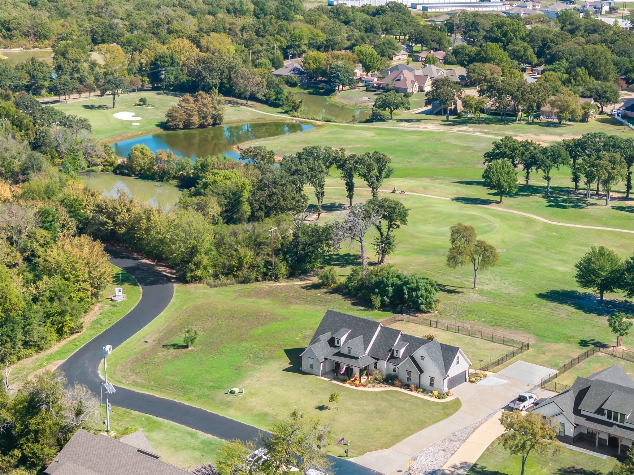 203 Splitrail Drive, Mabank, TX 75143 — photo 2