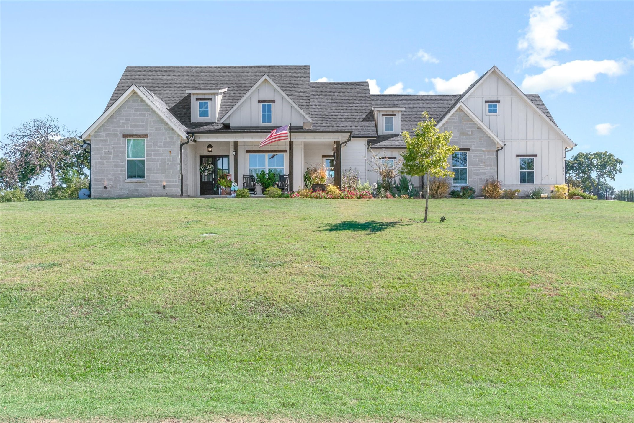 203 Splitrail Drive, Mabank, TX 75143 — photo 3