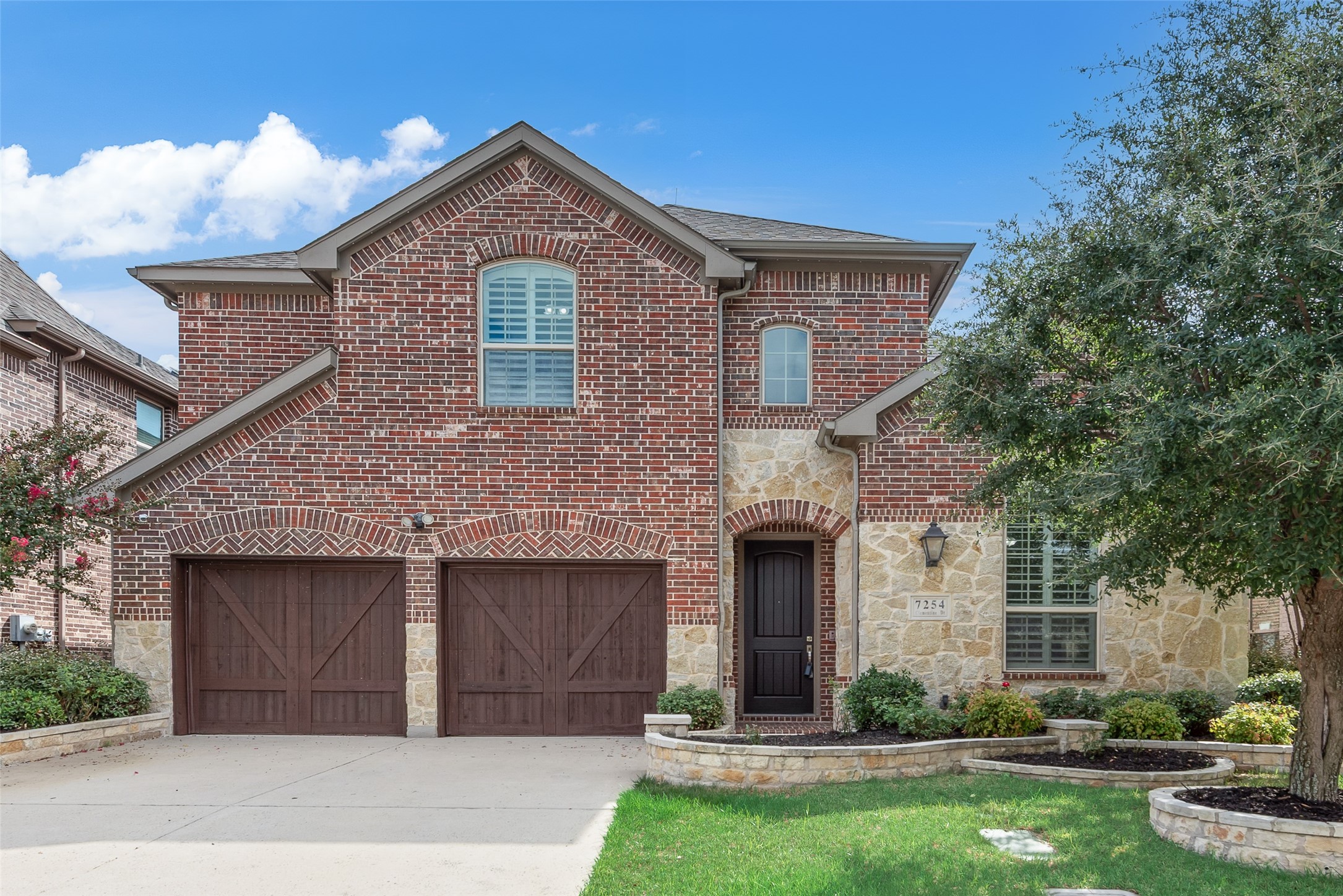 7254 Clementine Drive — photo