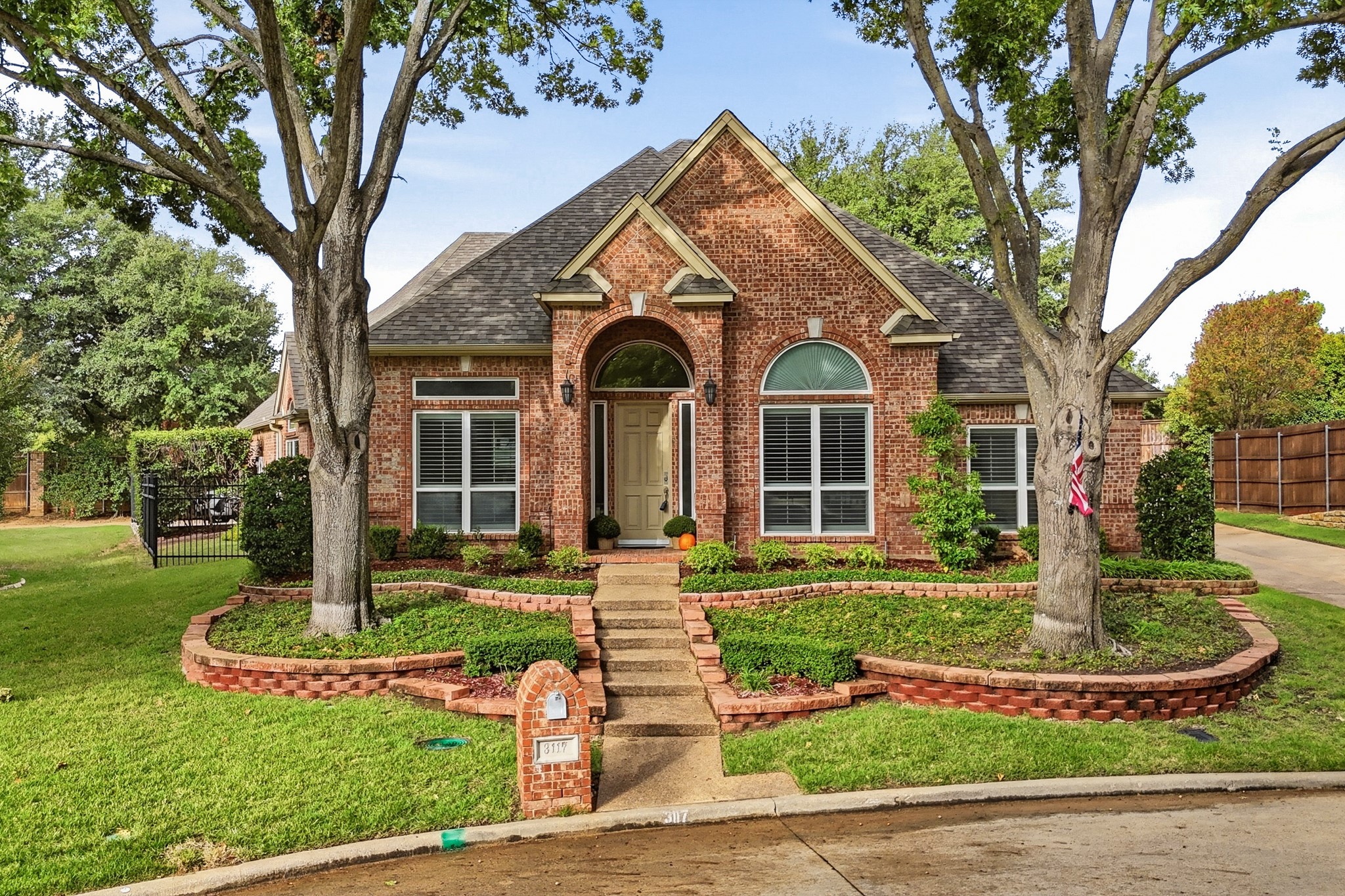 3117 Woodland Heights Circle — photo