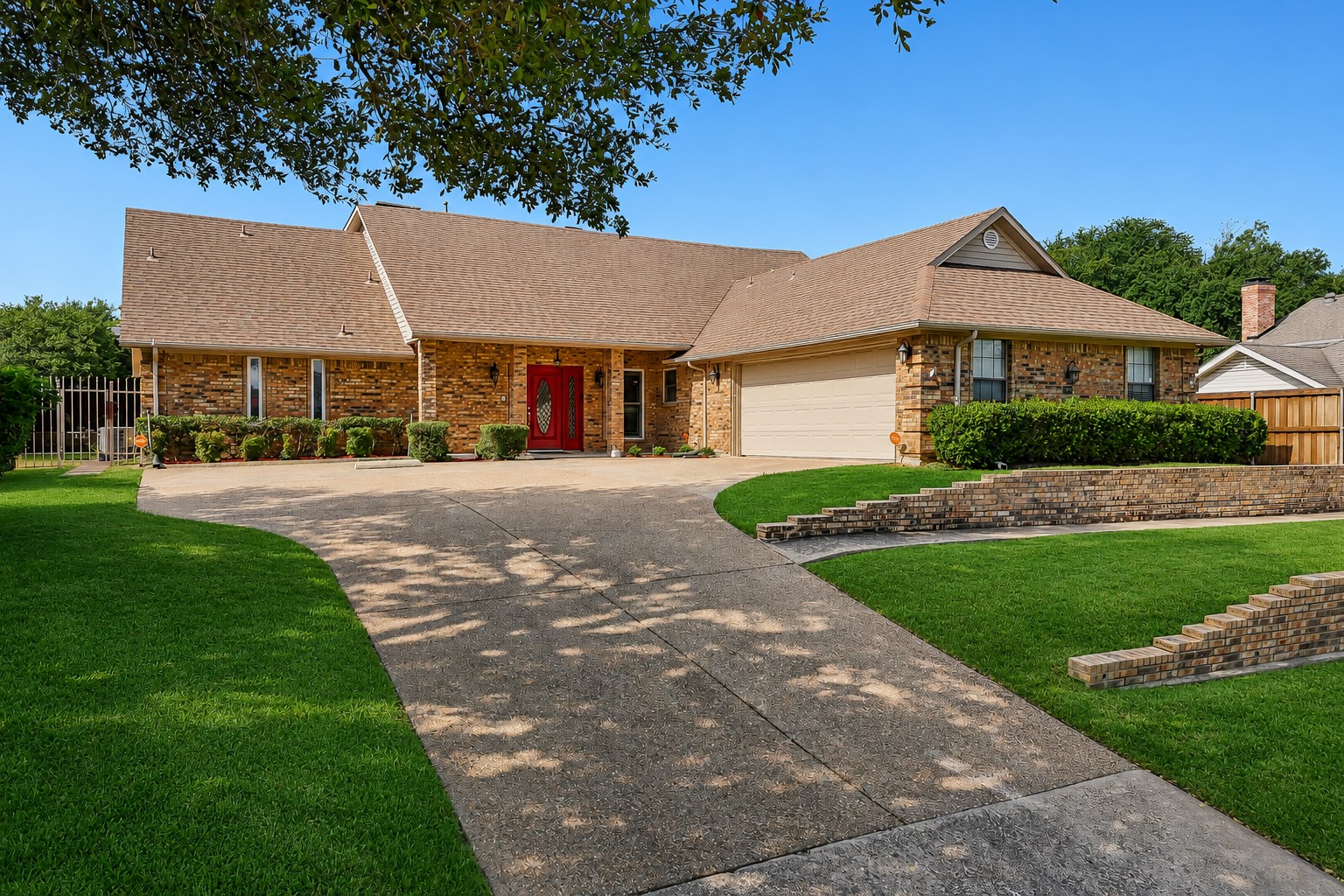 4008 Fairlakes Drive — photo