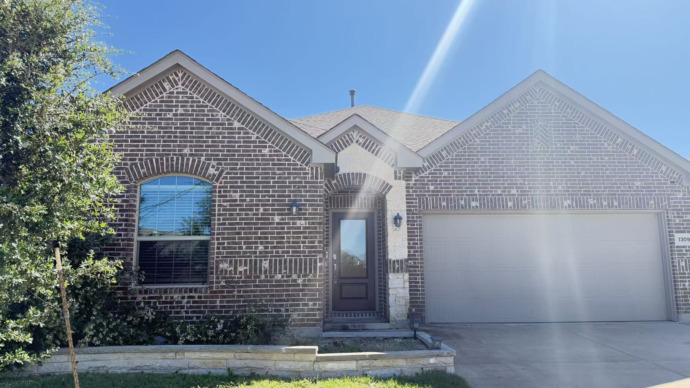 1309 Chapel Hill Drive — photo