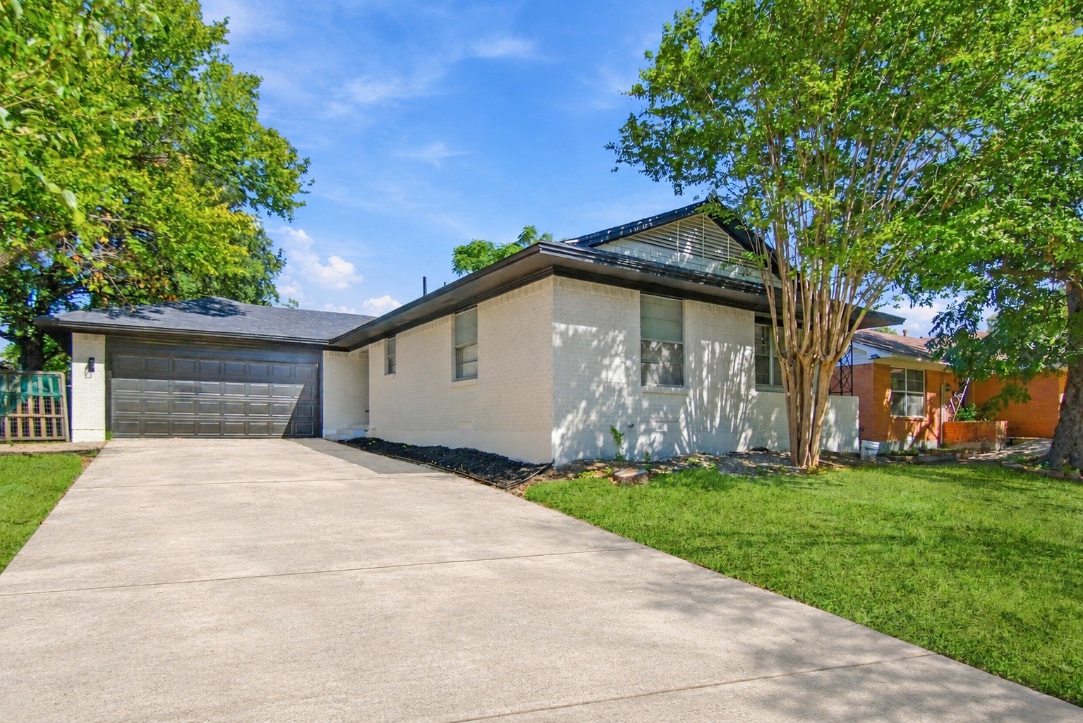 3049 Latham Drive — photo