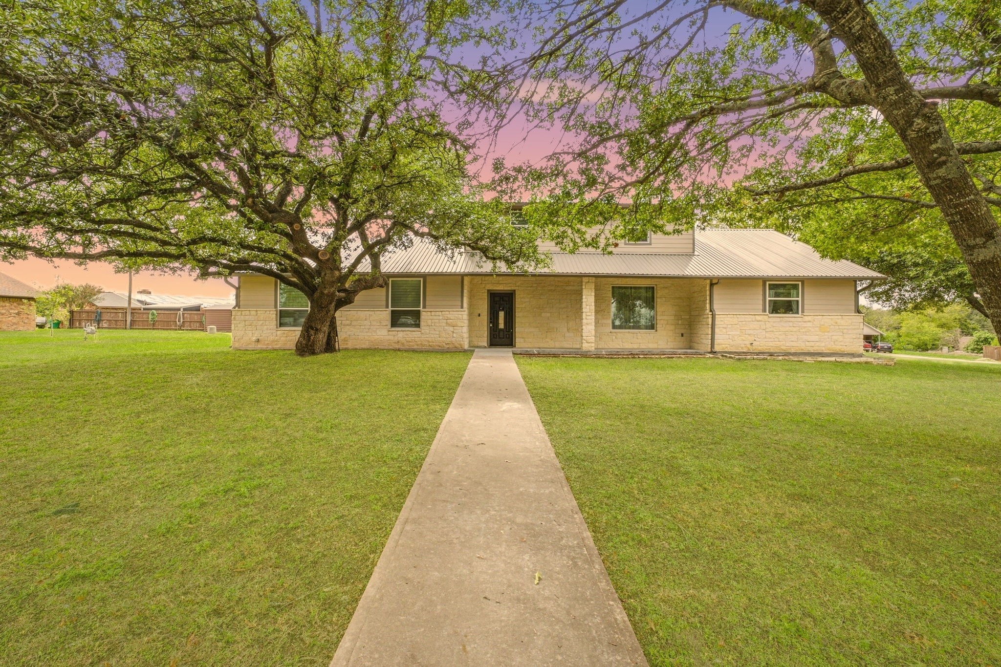 435 Edwards Drive — photo
