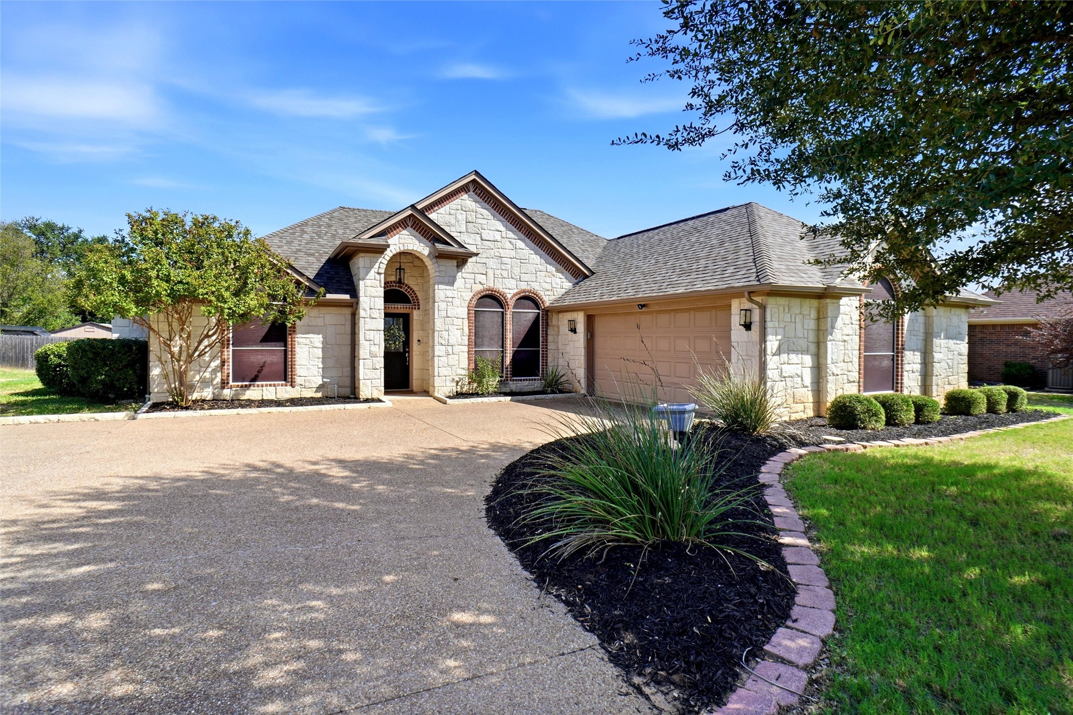 3105 Rim Rock Court — photo