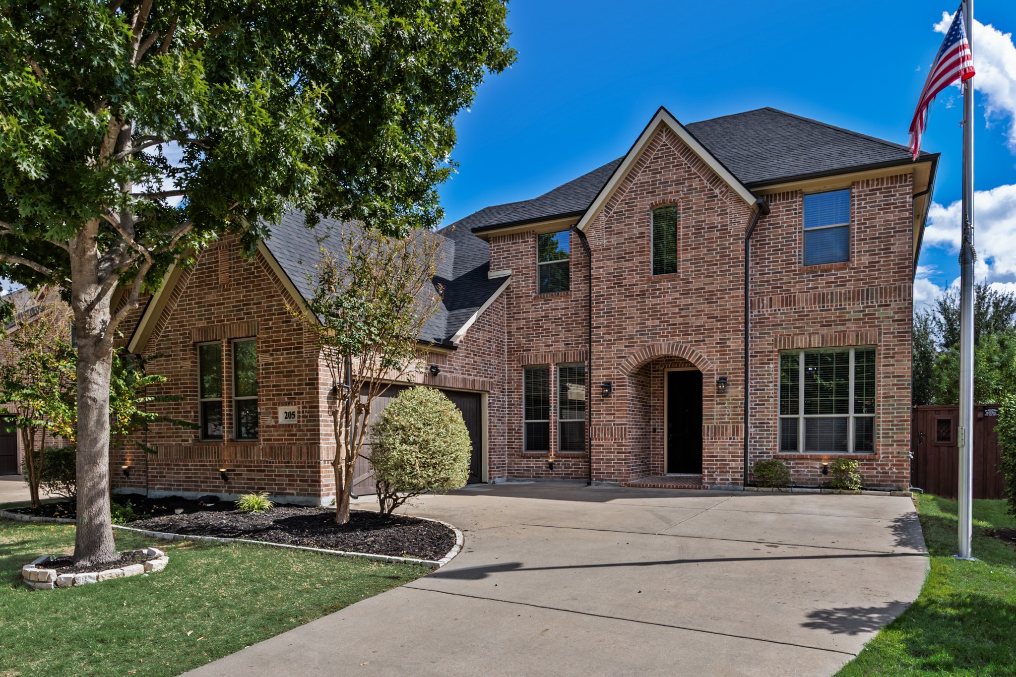205 Chatfield Drive — photo
