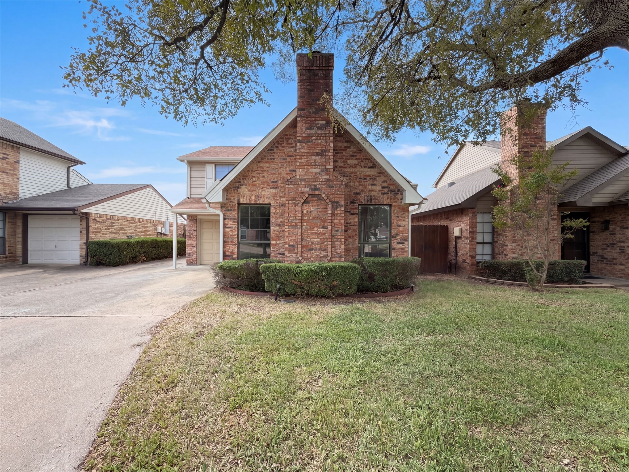3326 Briaroaks Drive — photo
