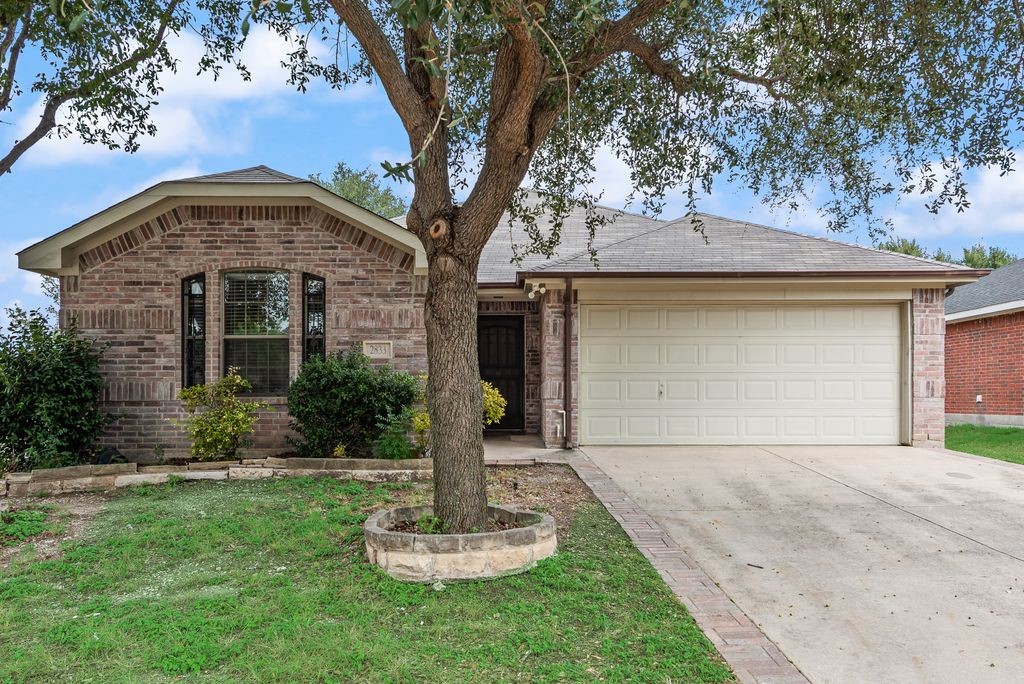2833 Drycreek Lane — photo