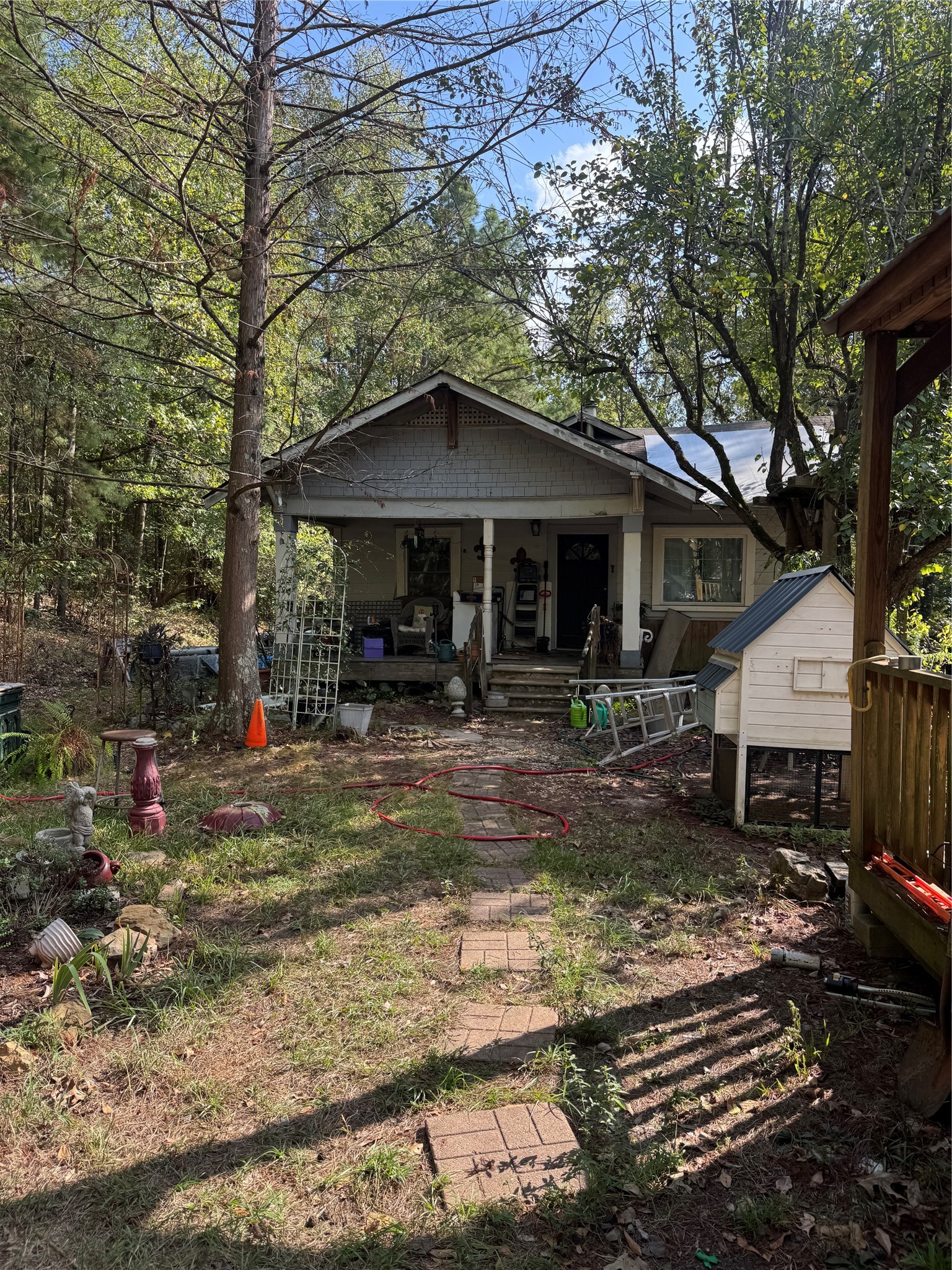 9915 Woodbriar Road — photo