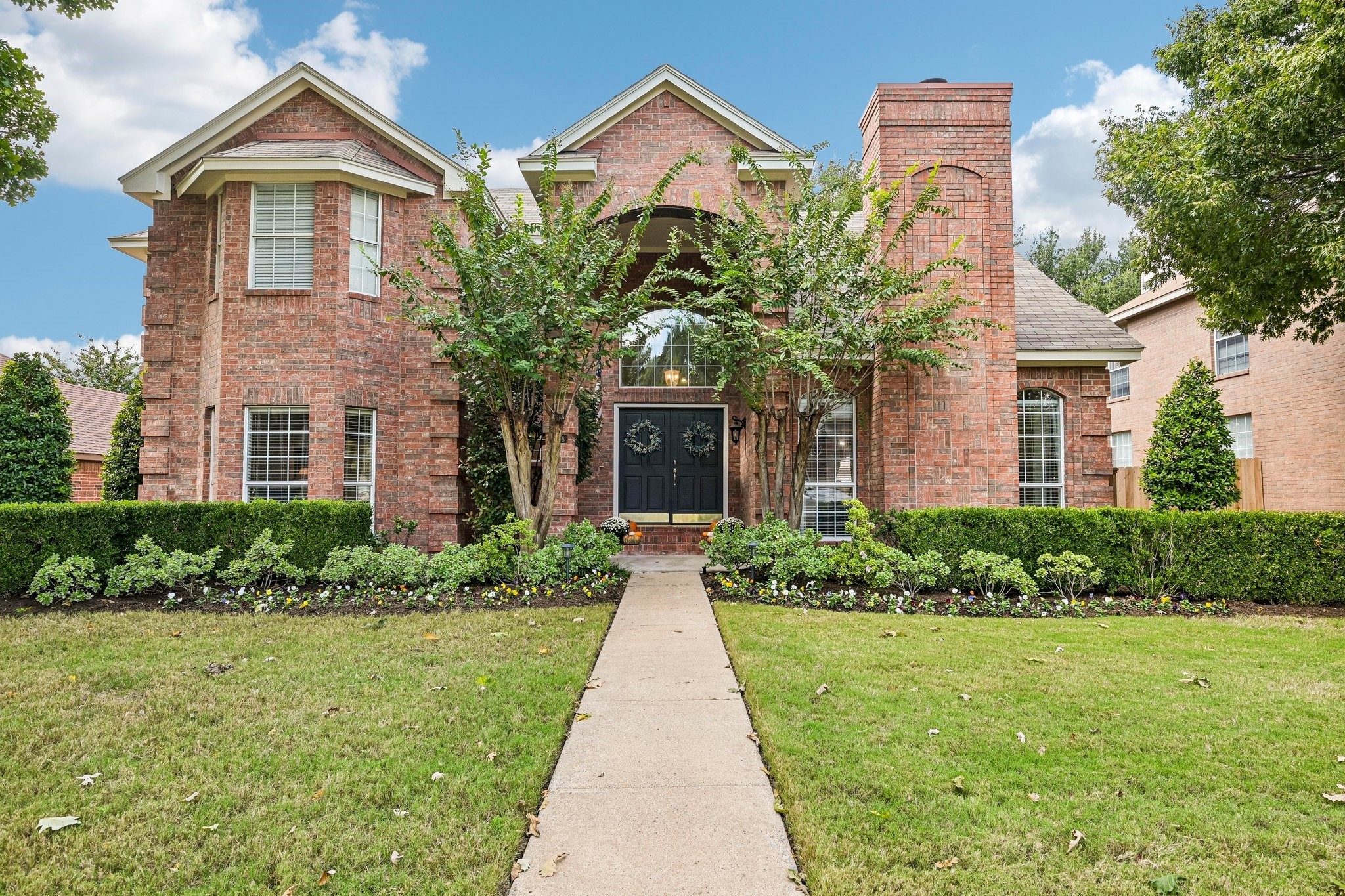 758 Livingston Drive — photo