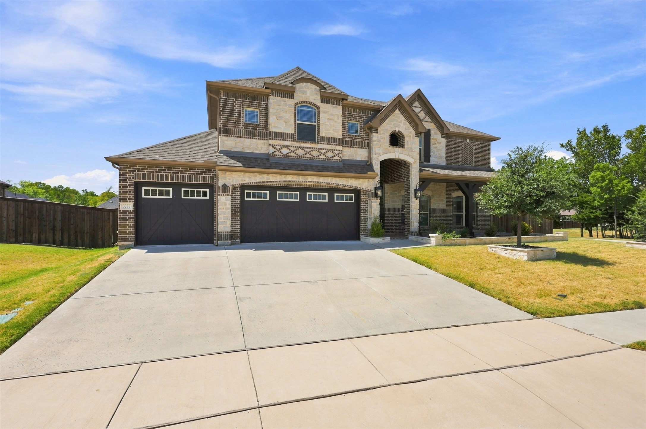 3233 Rolling Meadow Drive — photo