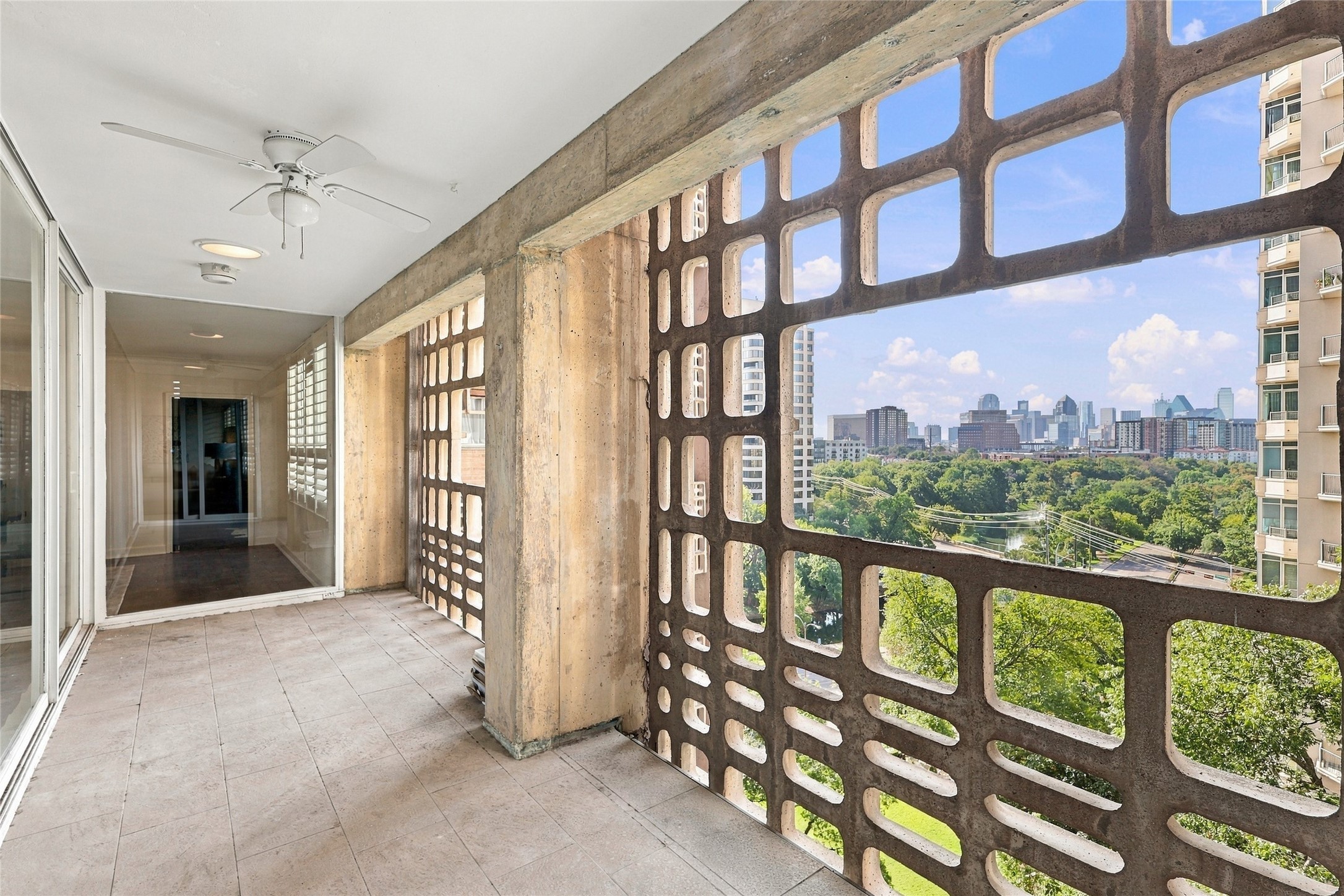 3525 Turtle Creek Boulevard Unit 8B — photo