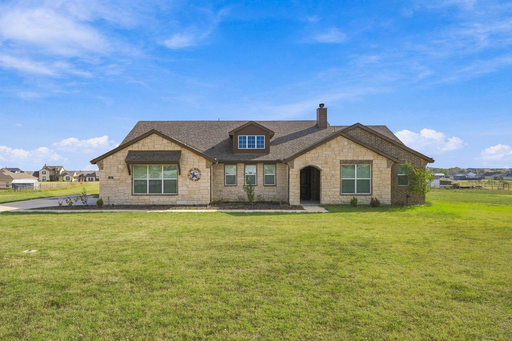 123 Croft Court — photo
