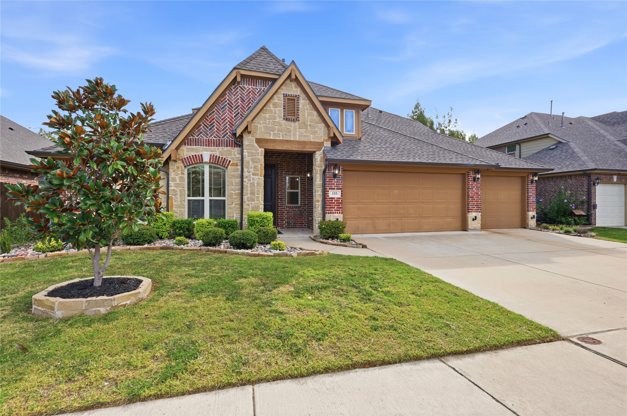 133 Hurstwood Court — photo
