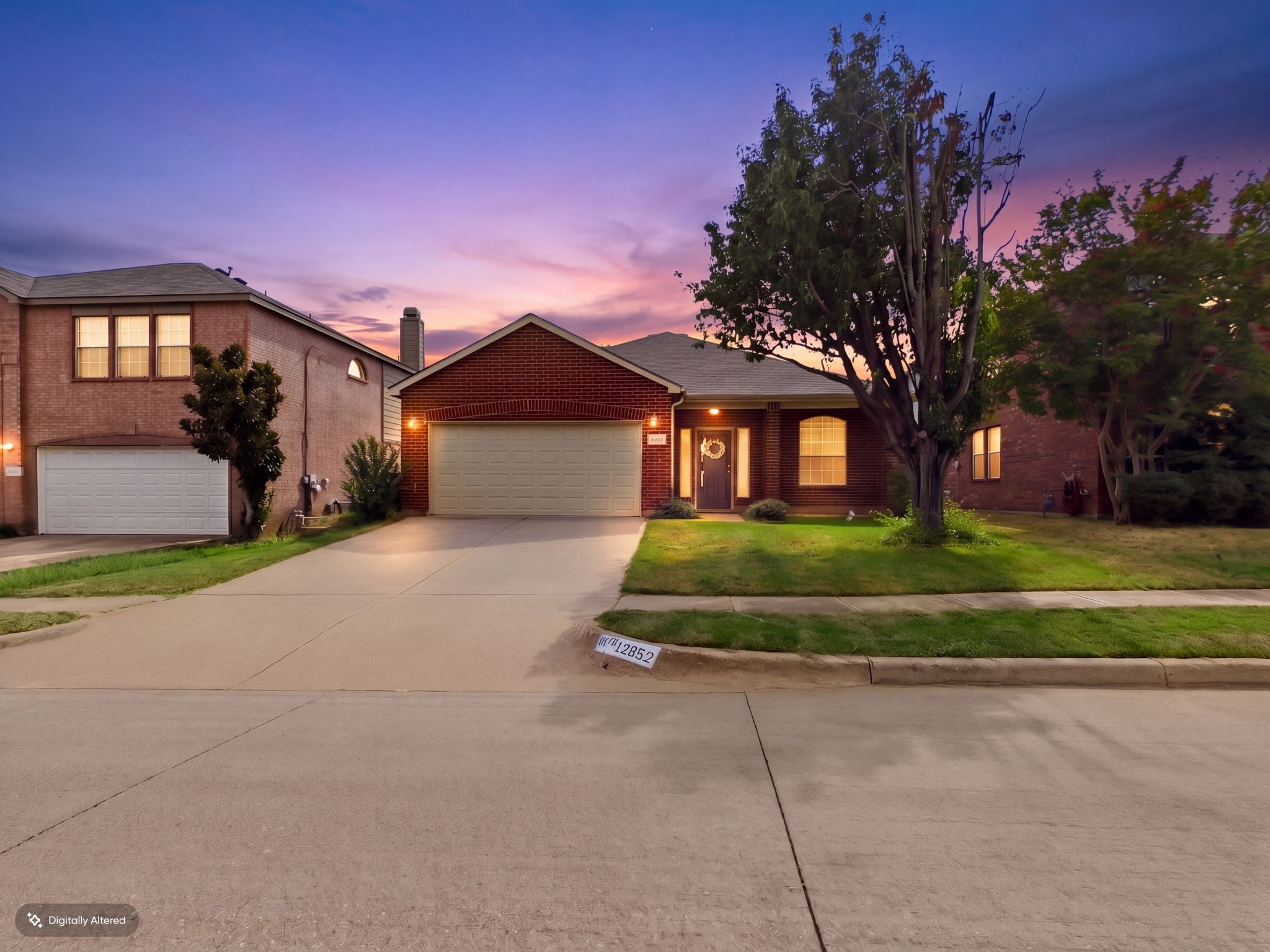 12652 Oakwood Circle — photo