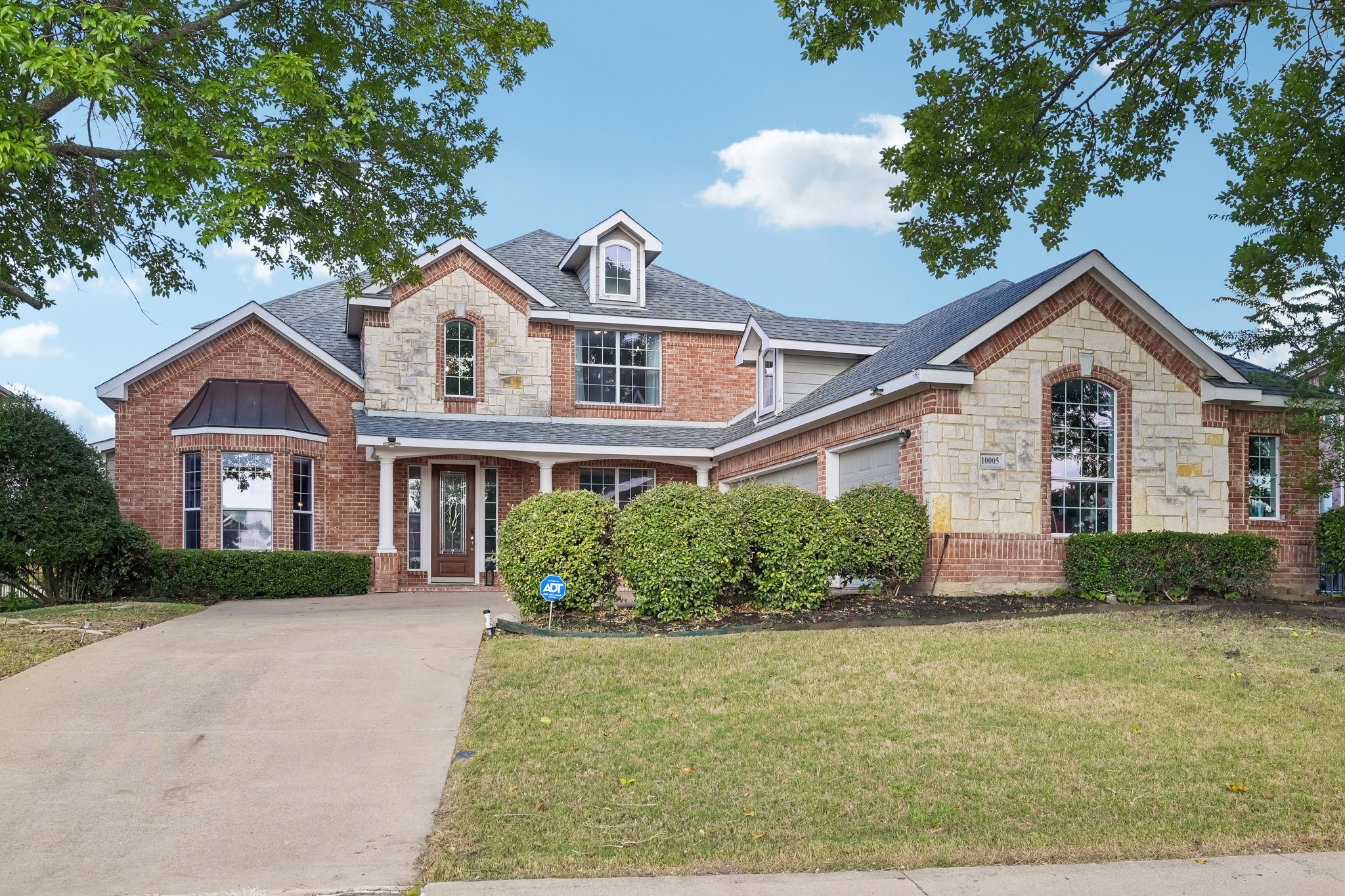 10005 Fairway Vista Drive — photo