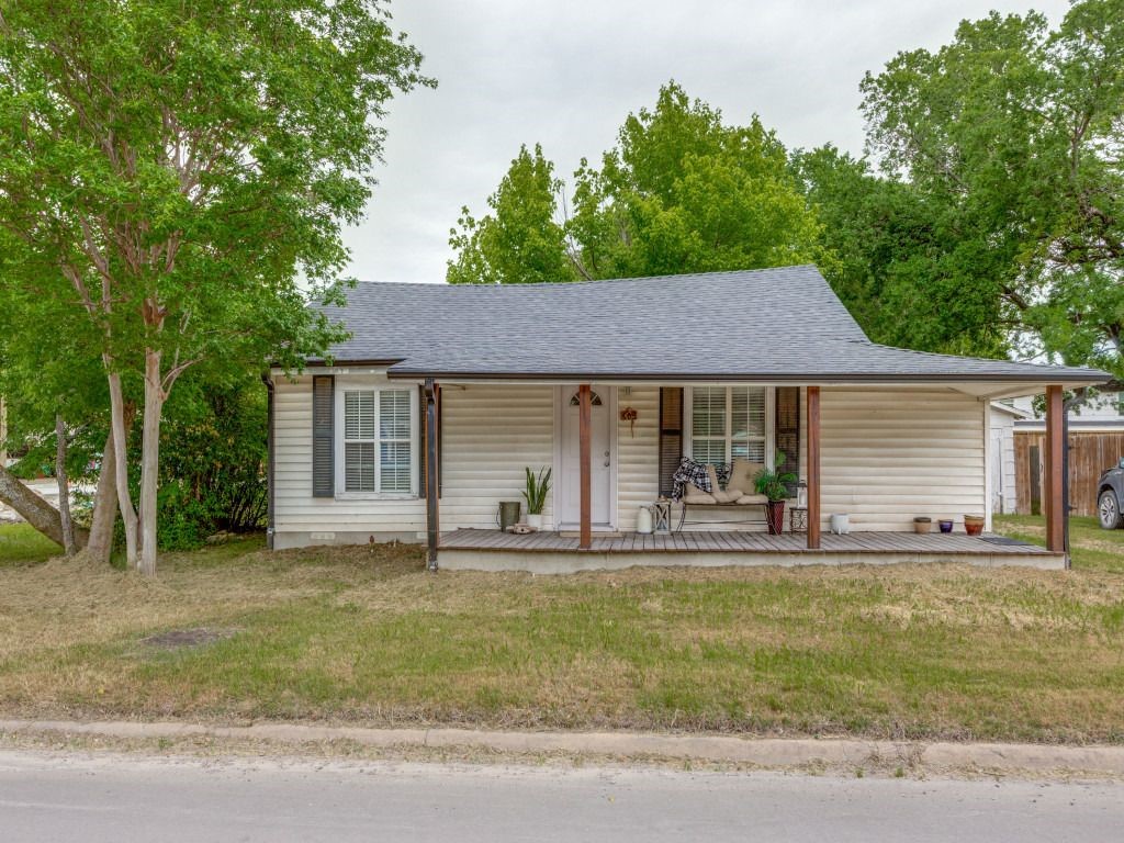 468 W Van Alstyne Parkway — photo
