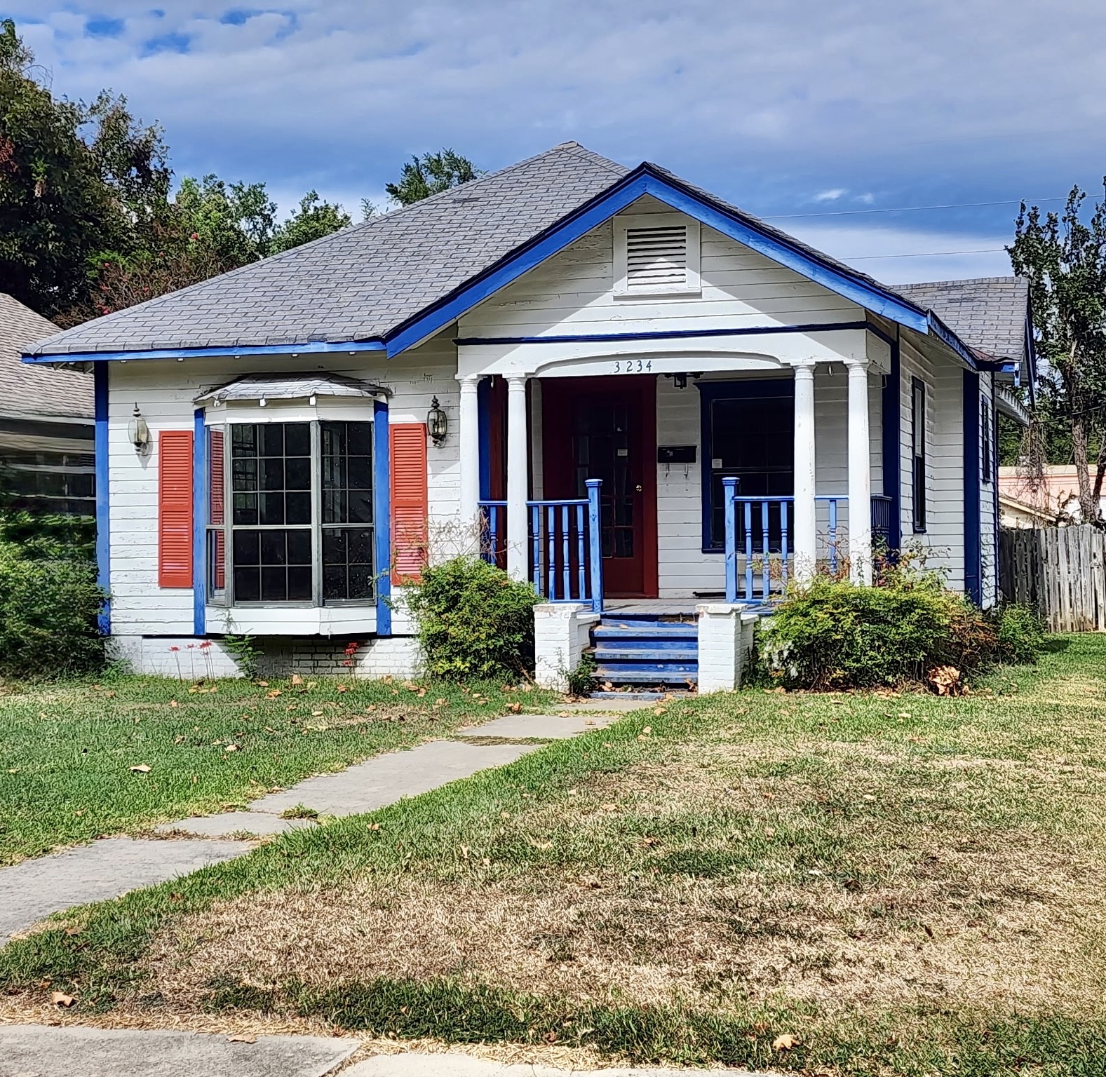 3234 Lancaster Street — photo