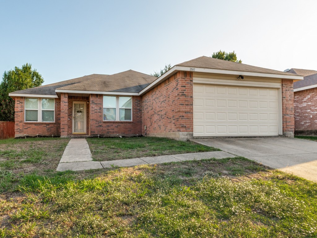 2043 Cap Rock Lane — photo