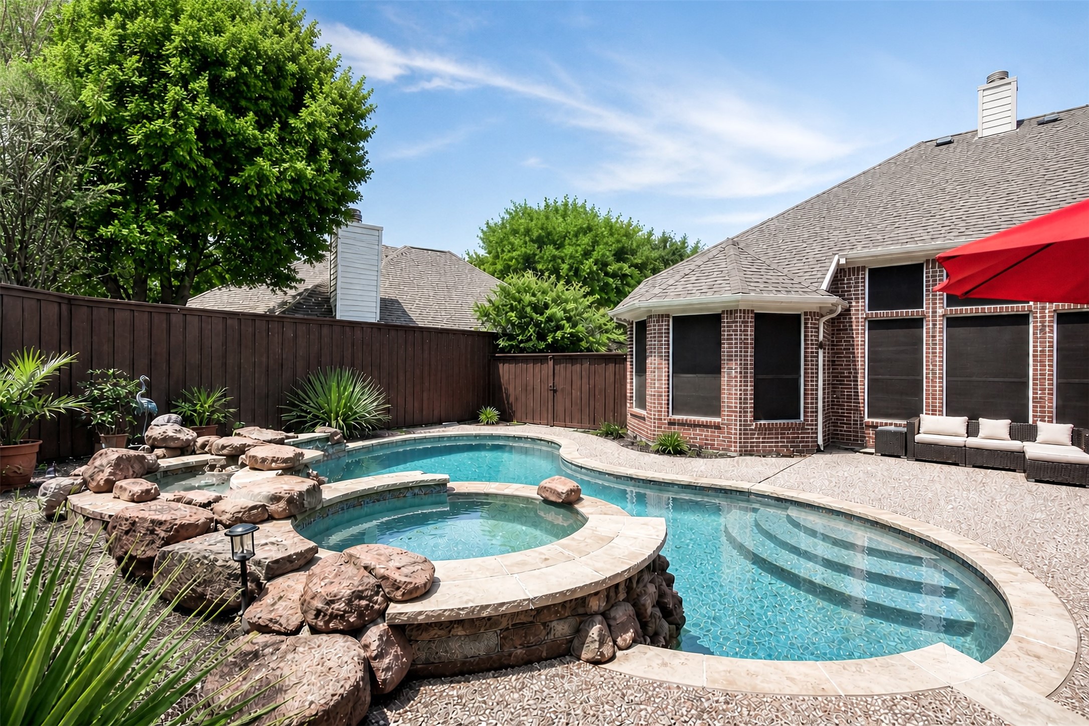 602 Bel Air Drive — photo