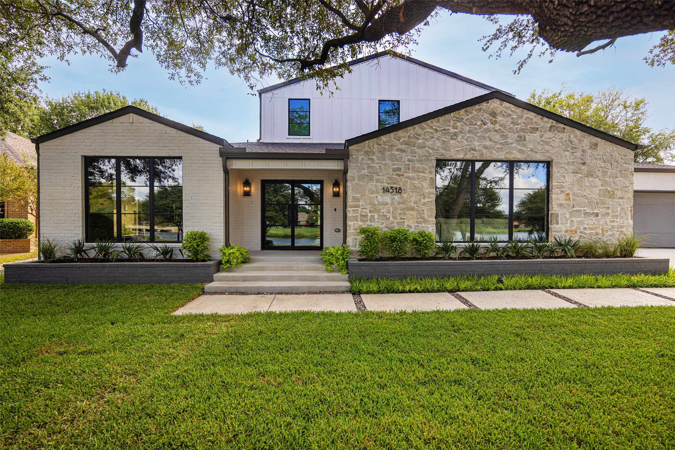 14518 Park Lake Court — photo