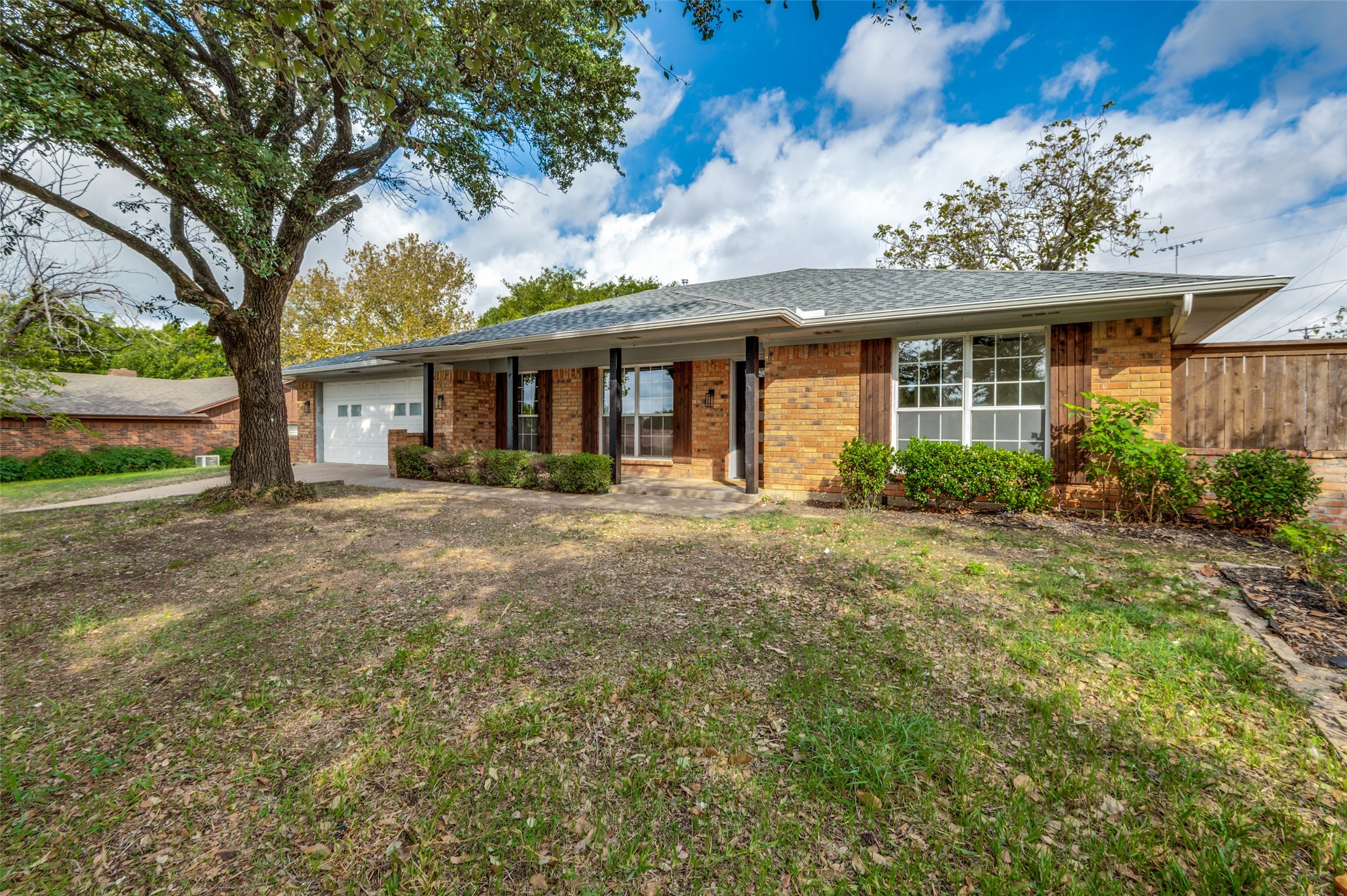 504 Rolling Hills Drive — photo
