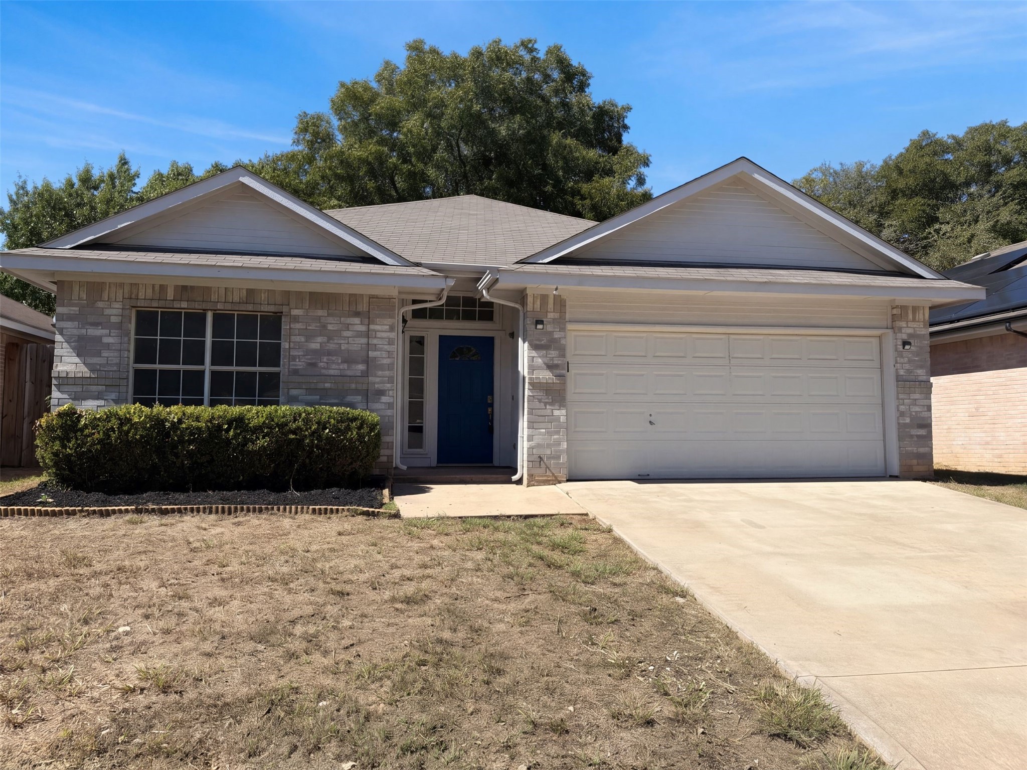 327 Texas Drive — photo