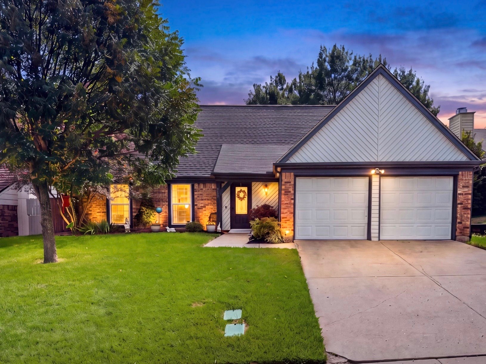 208 Wildbriar Street — photo