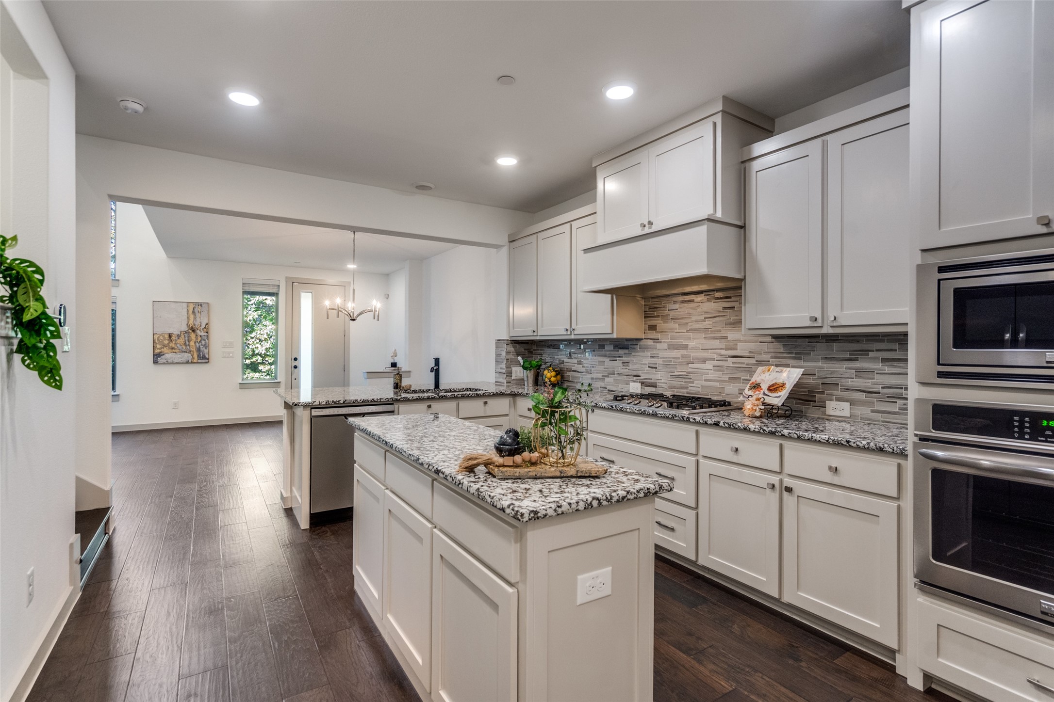 1423 Lamb Drive — photo