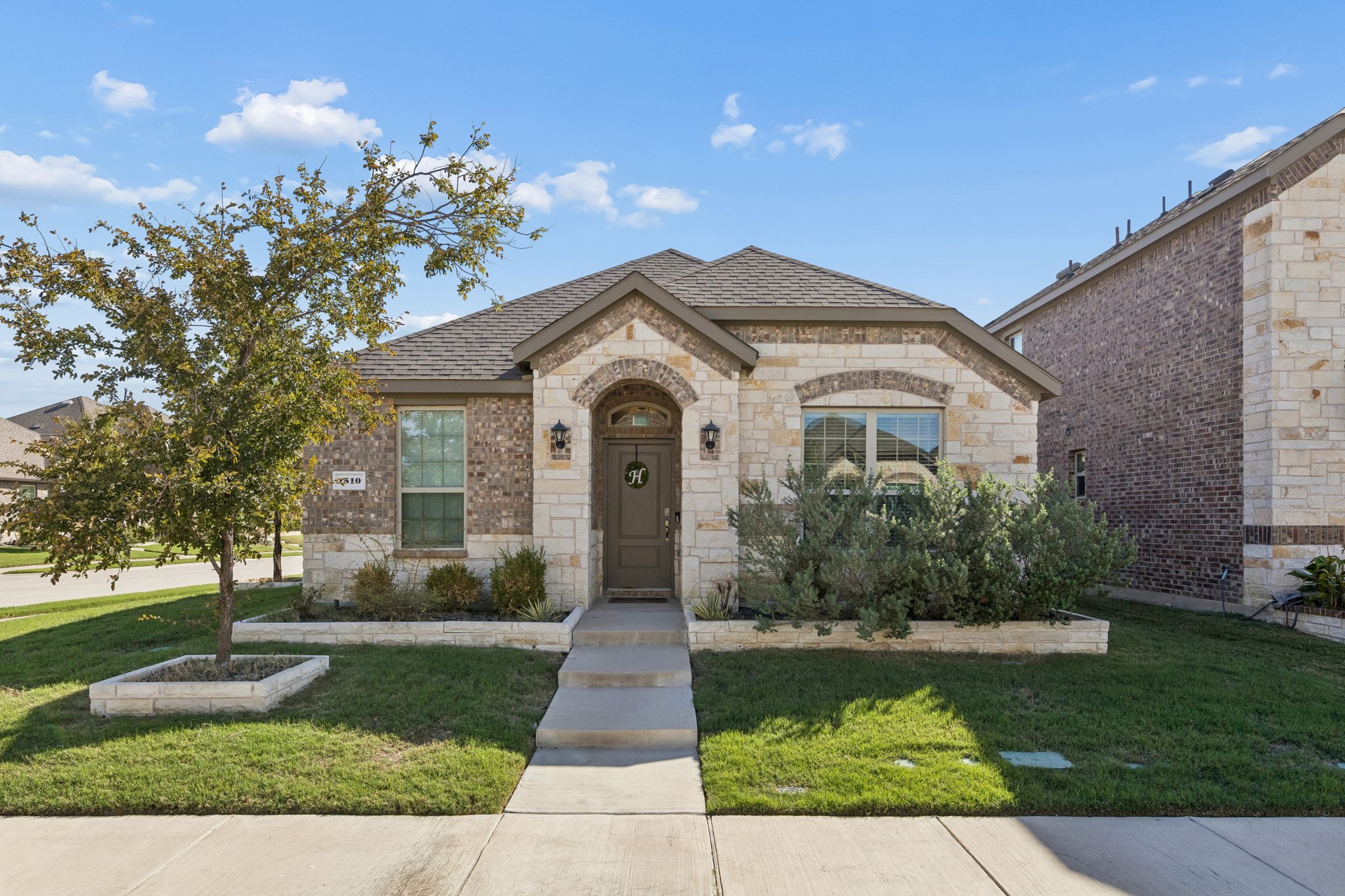 1510 Princeton Drive — photo