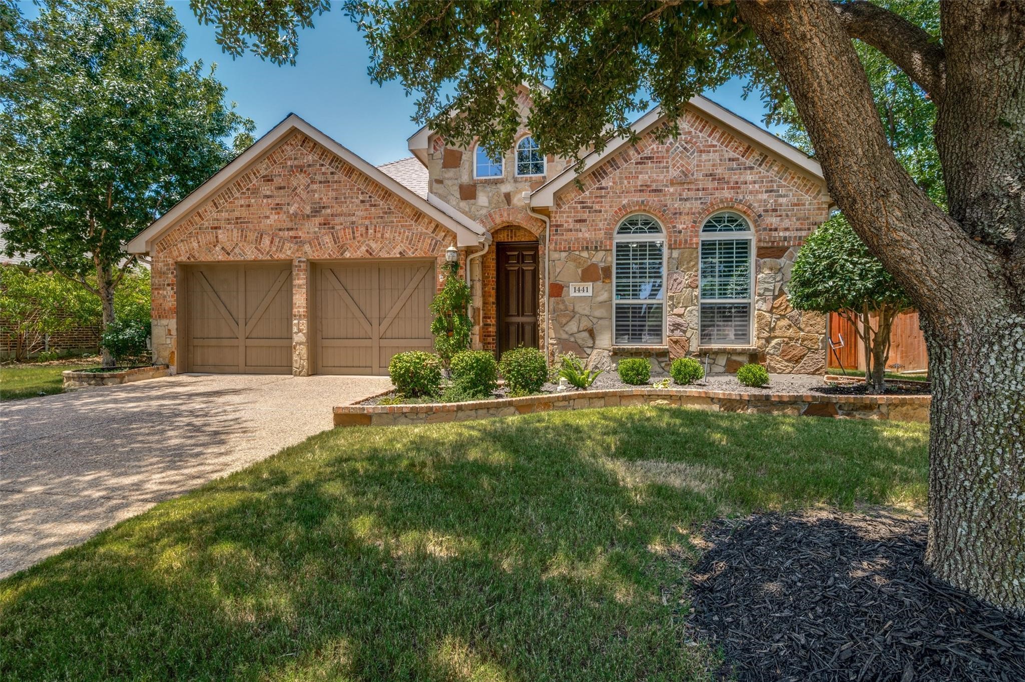 1441 Kirkwood Lane — photo