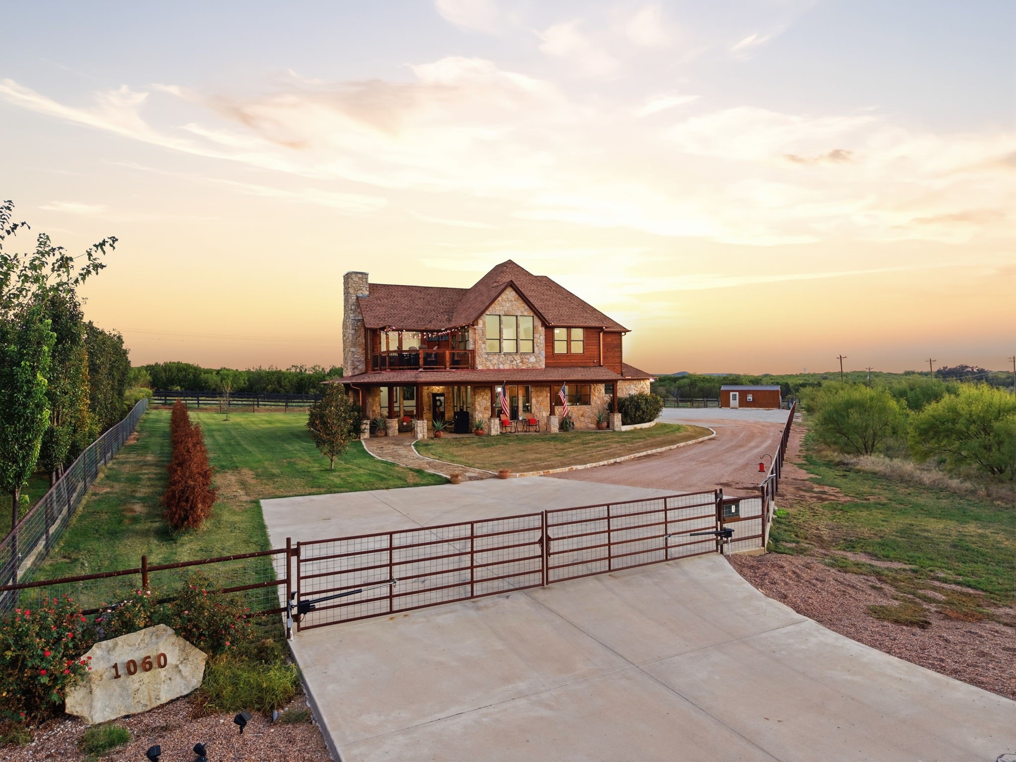 1060 Gordon Mtn Vw Court — photo