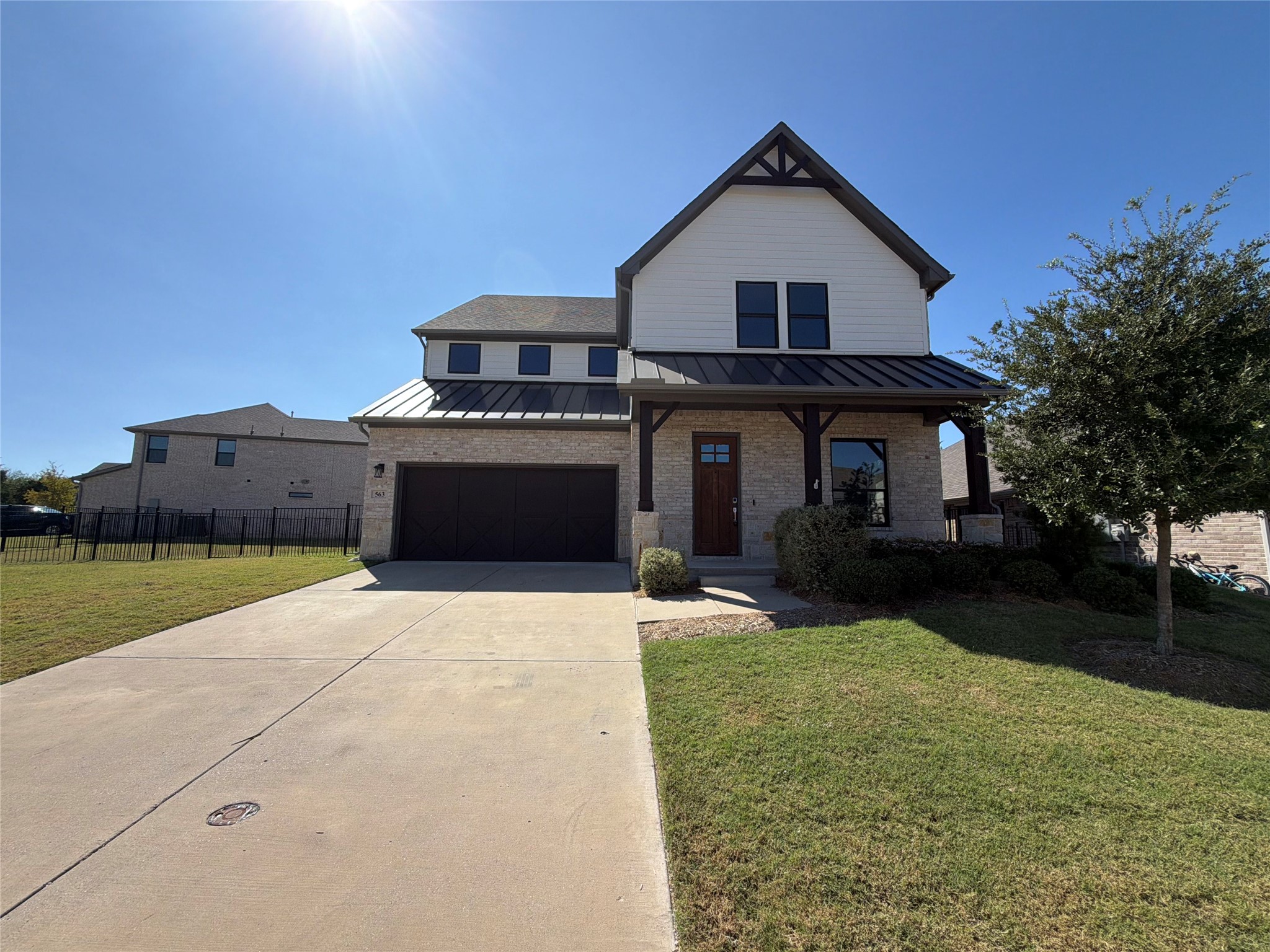 563 Torrey Pines Circle — photo