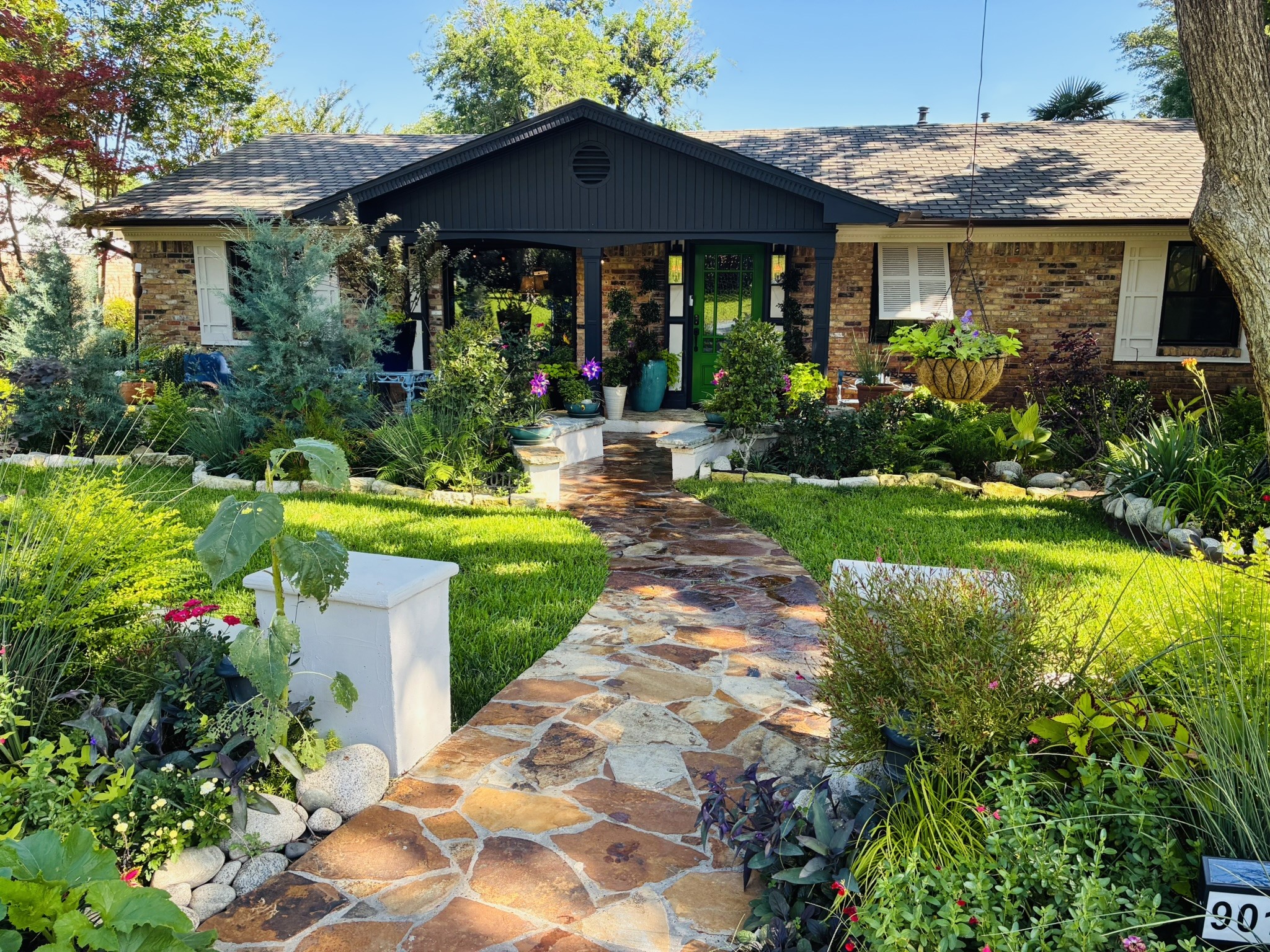9011 Fringewood Drive — photo
