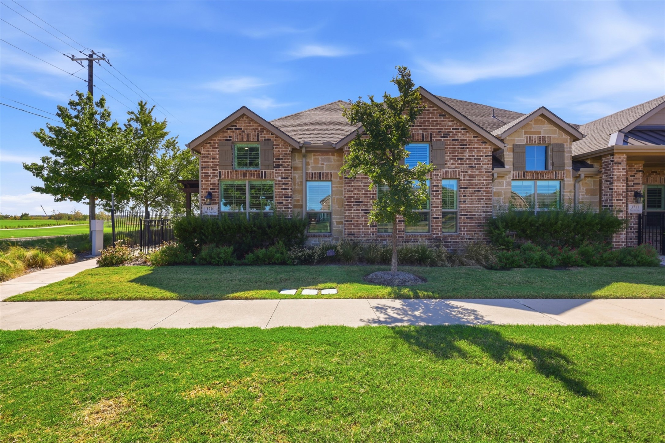 3701 White Clover Lane — photo