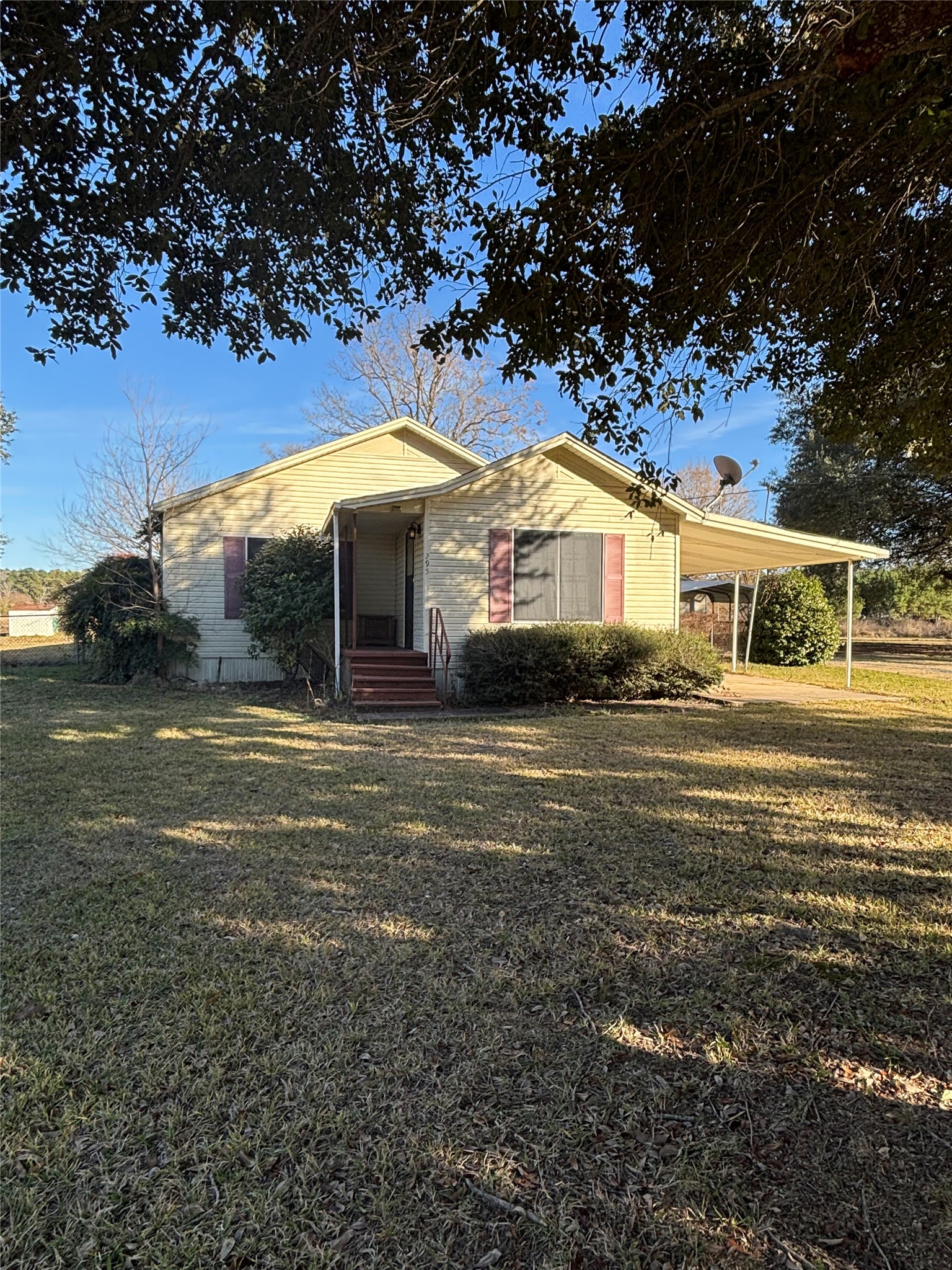 295 Calvin Liner Road — photo