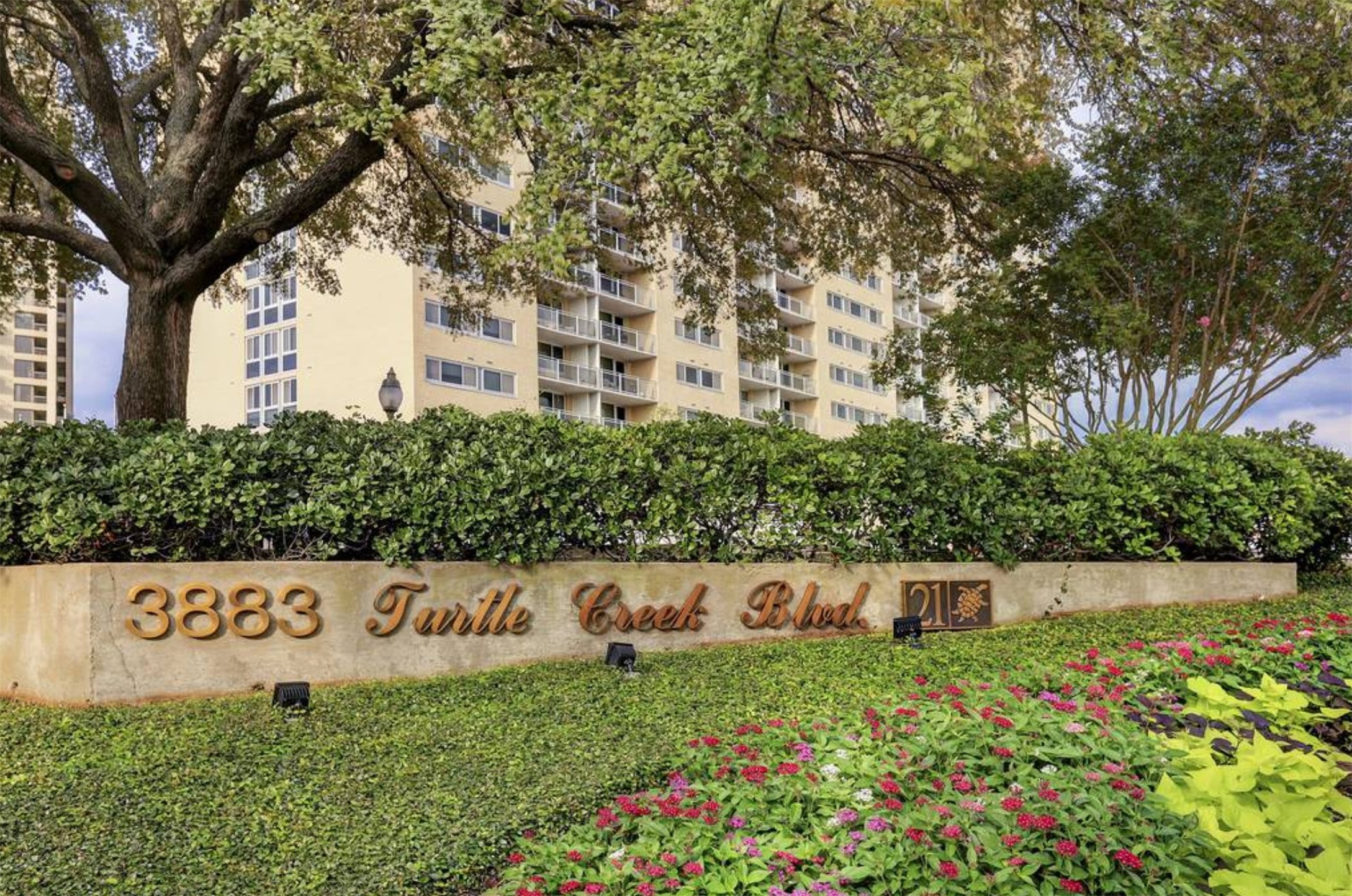 3883 Turtle Creek Boulevard Unit 1115 — photo
