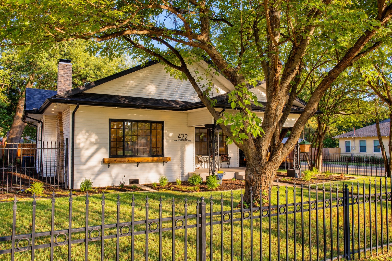 422 S Oak Cliff Boulevard — photo
