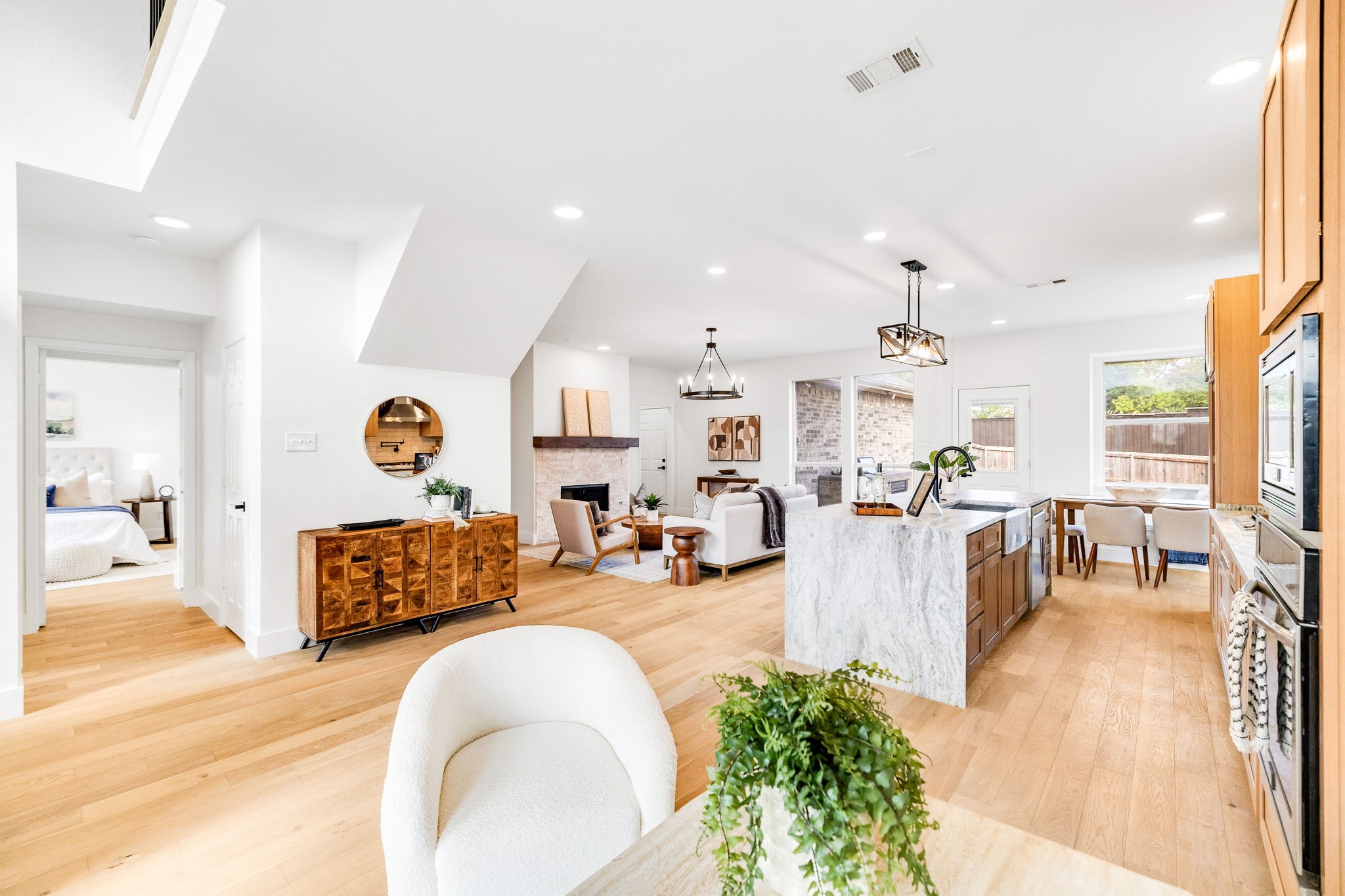 413 Majesty Drive — photo