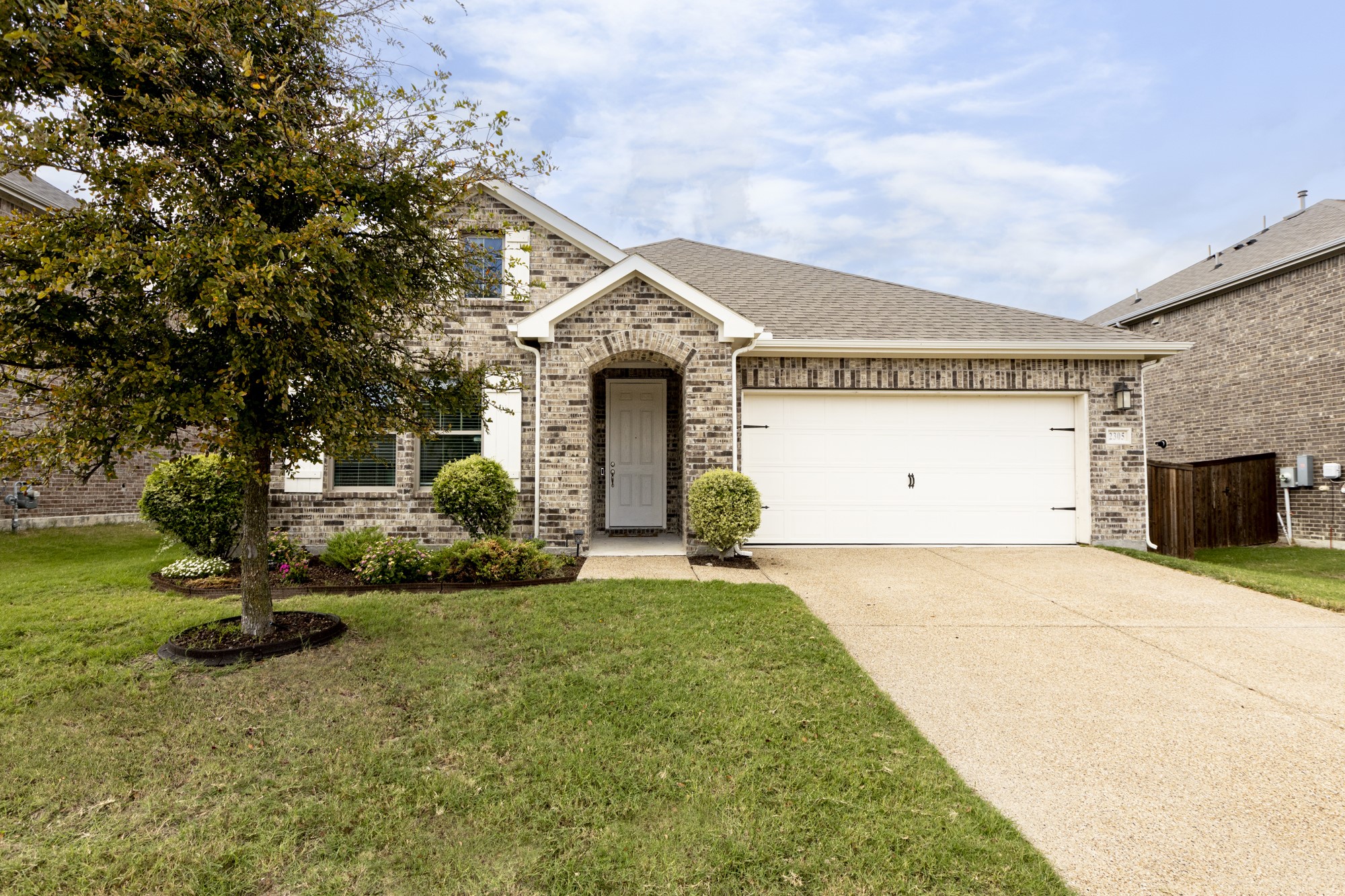 2305 Switchgrass Street — photo