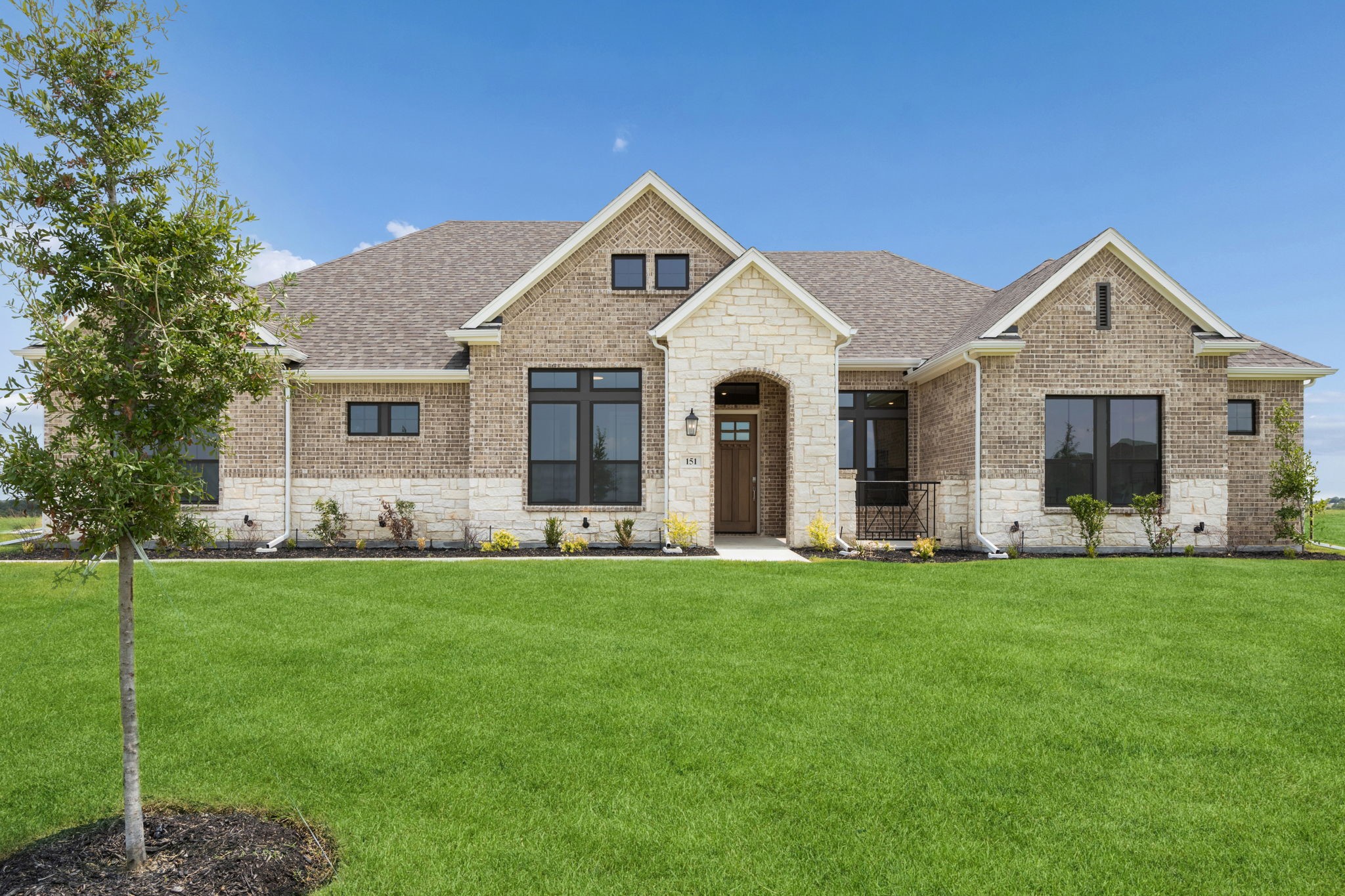151 Quiet Waters Way — photo