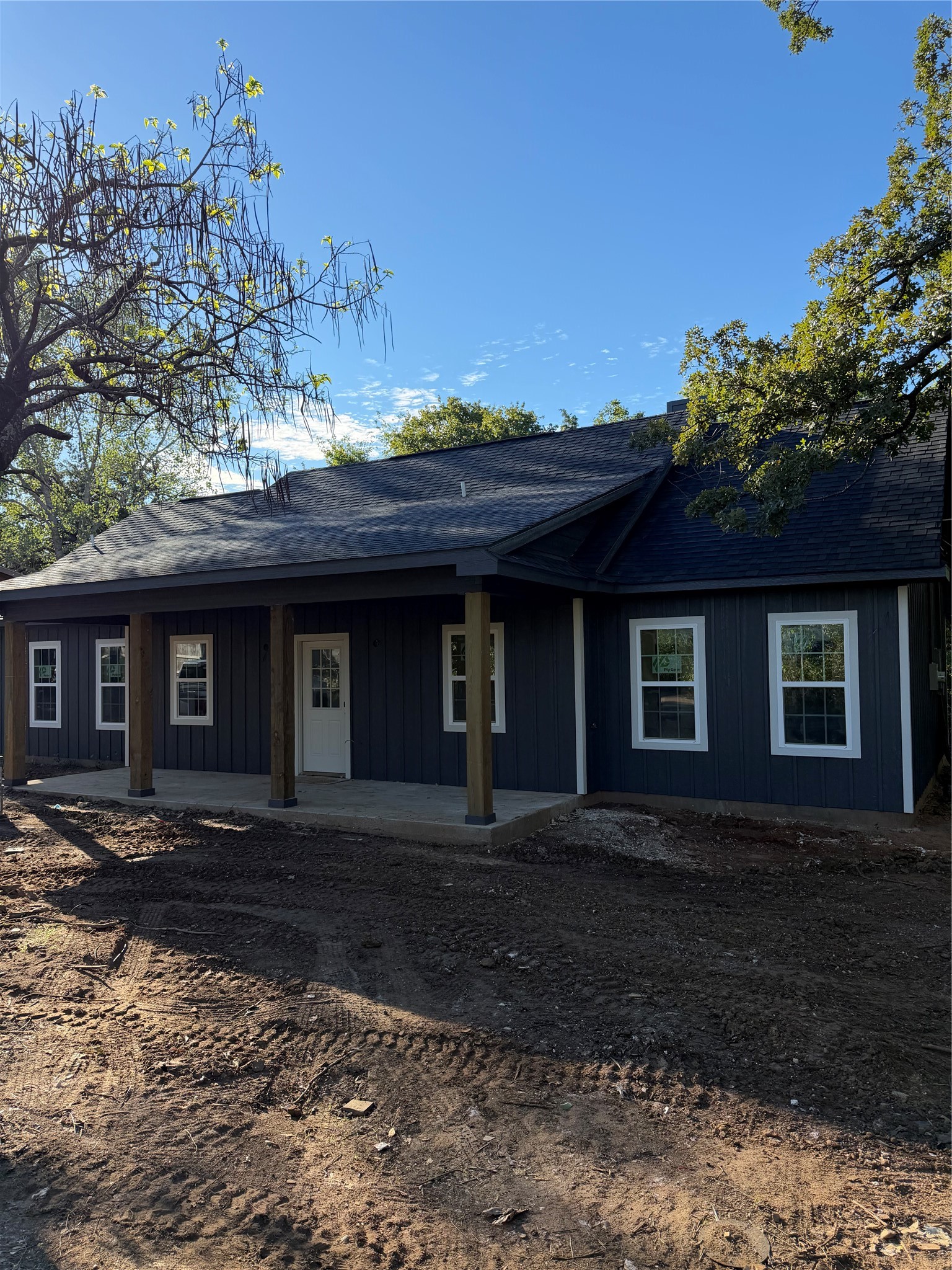 230 Nighthawk Drive — photo