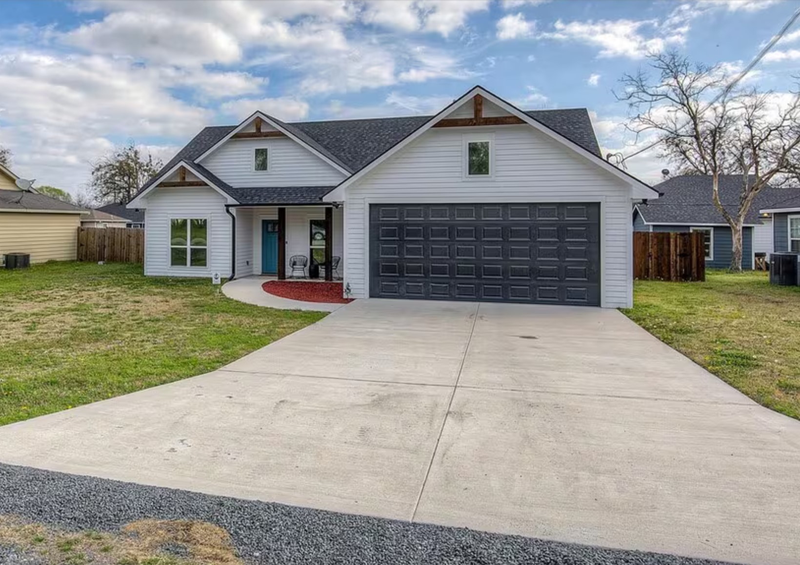 504 S Poplar Street — photo