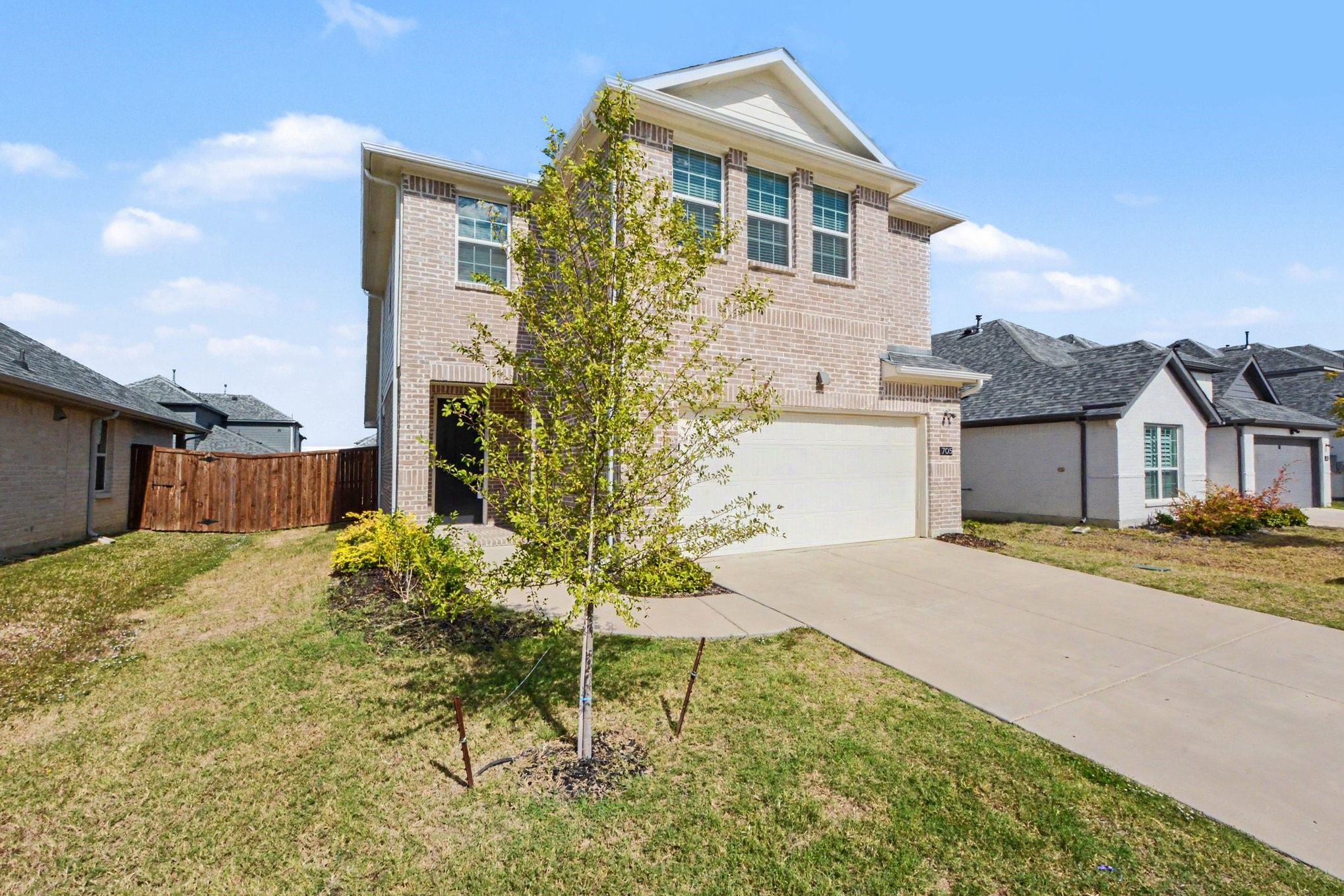 705 Rusty Spurs Place — photo