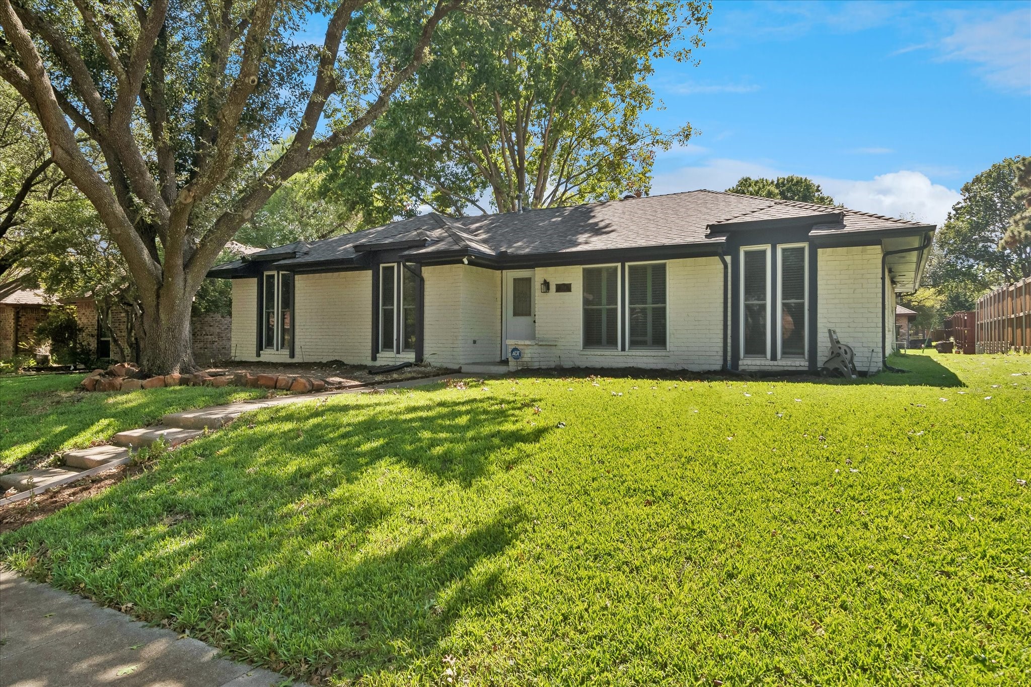 1704 Papeete Drive — photo