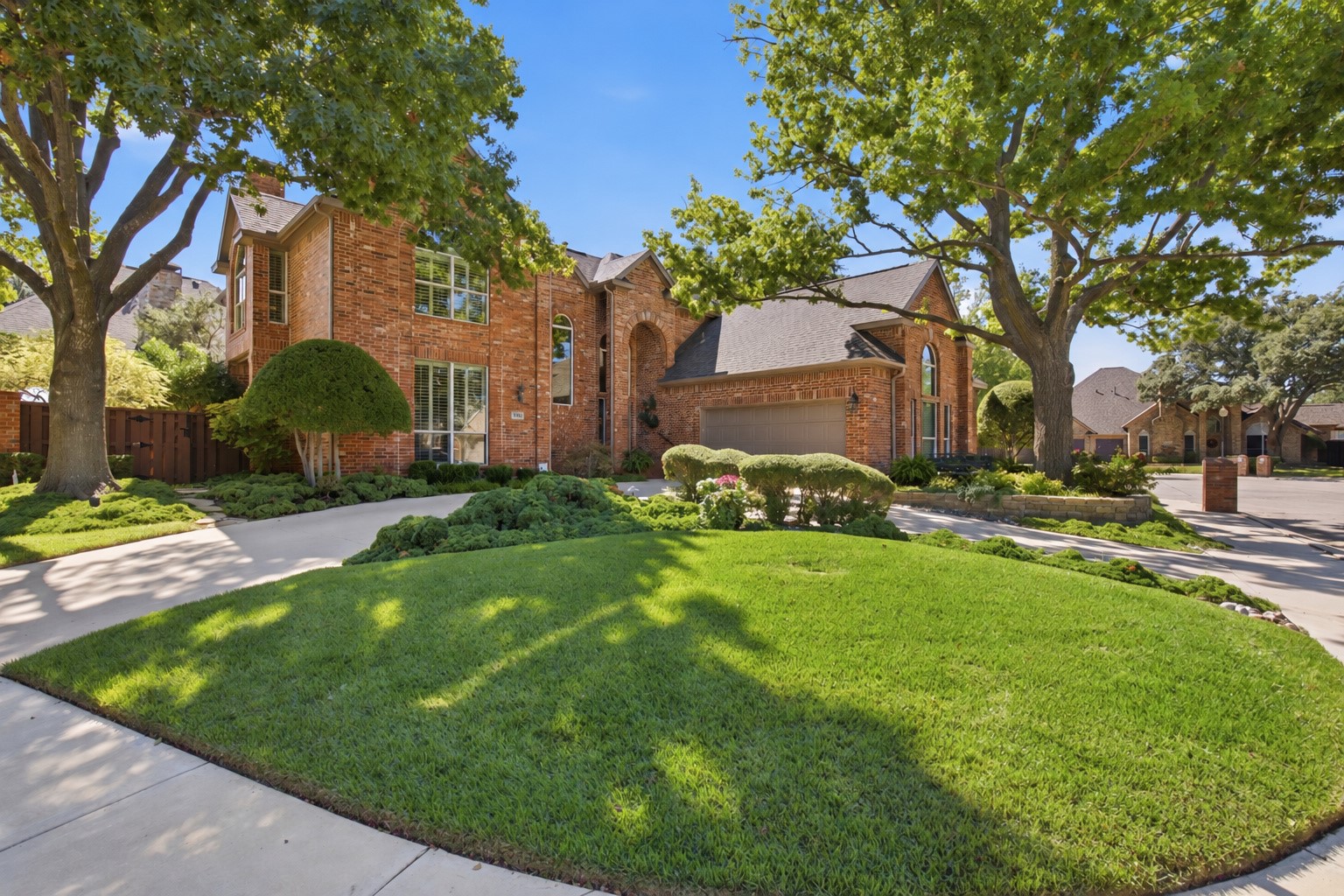5901 Moss Glen Court — photo