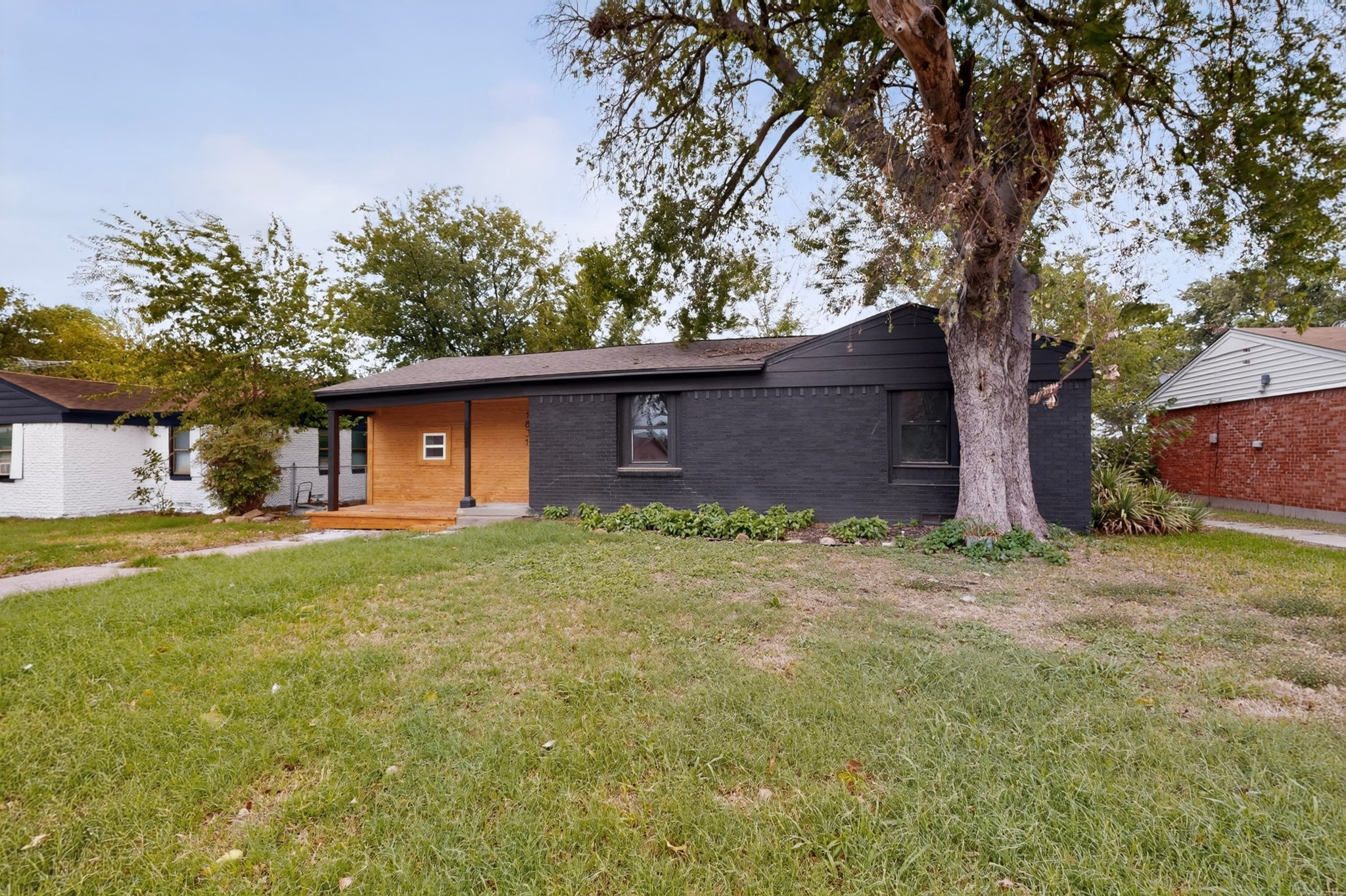 1831 Highland Street — photo