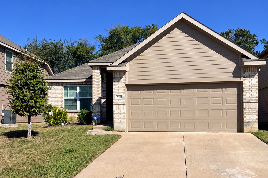 2516 Prickly Pine Trail — photo
