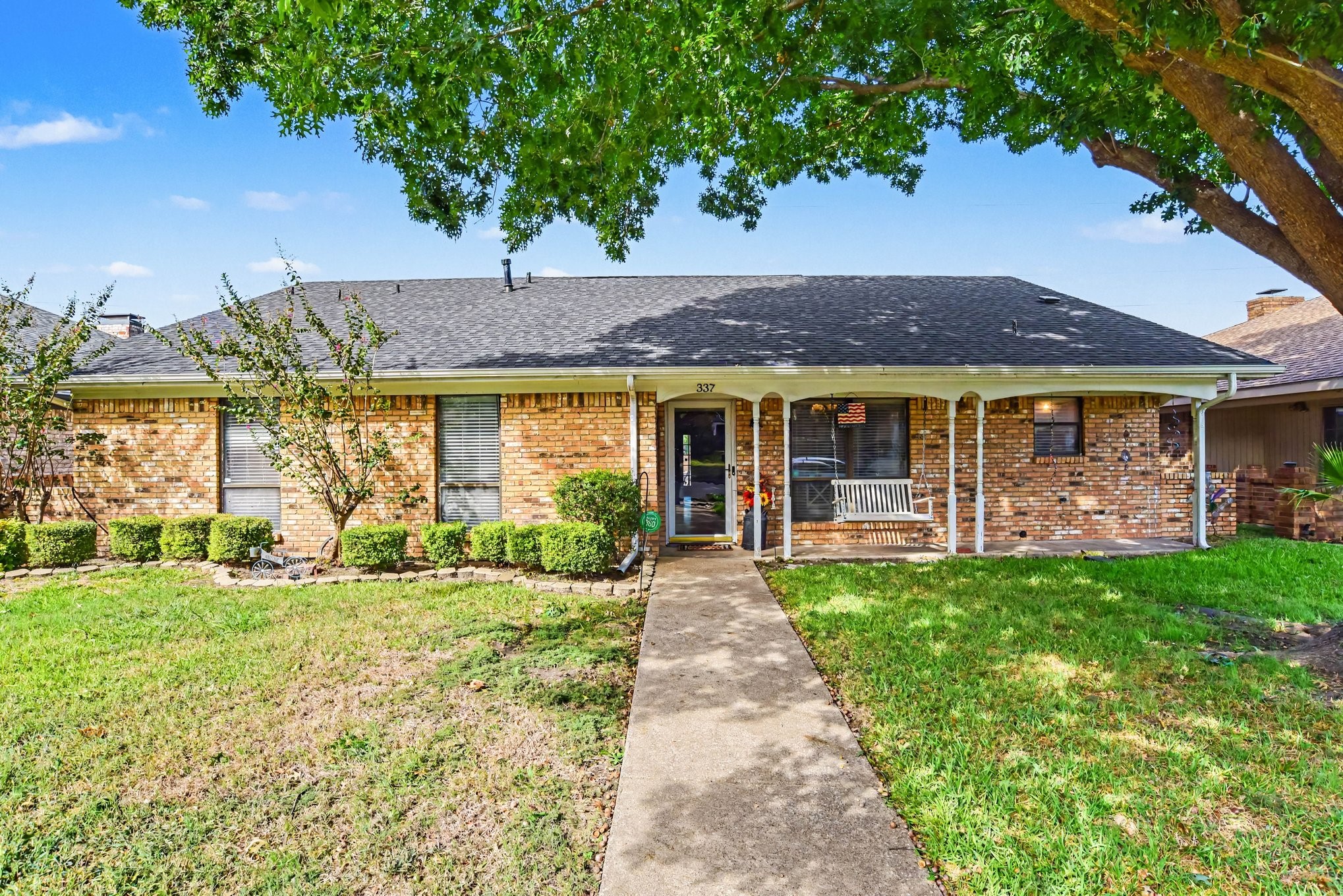 337 E Grubb Drive — photo