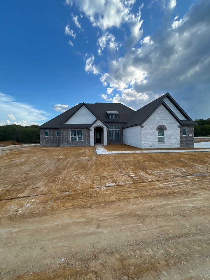 1113 Perrin Lane — photo